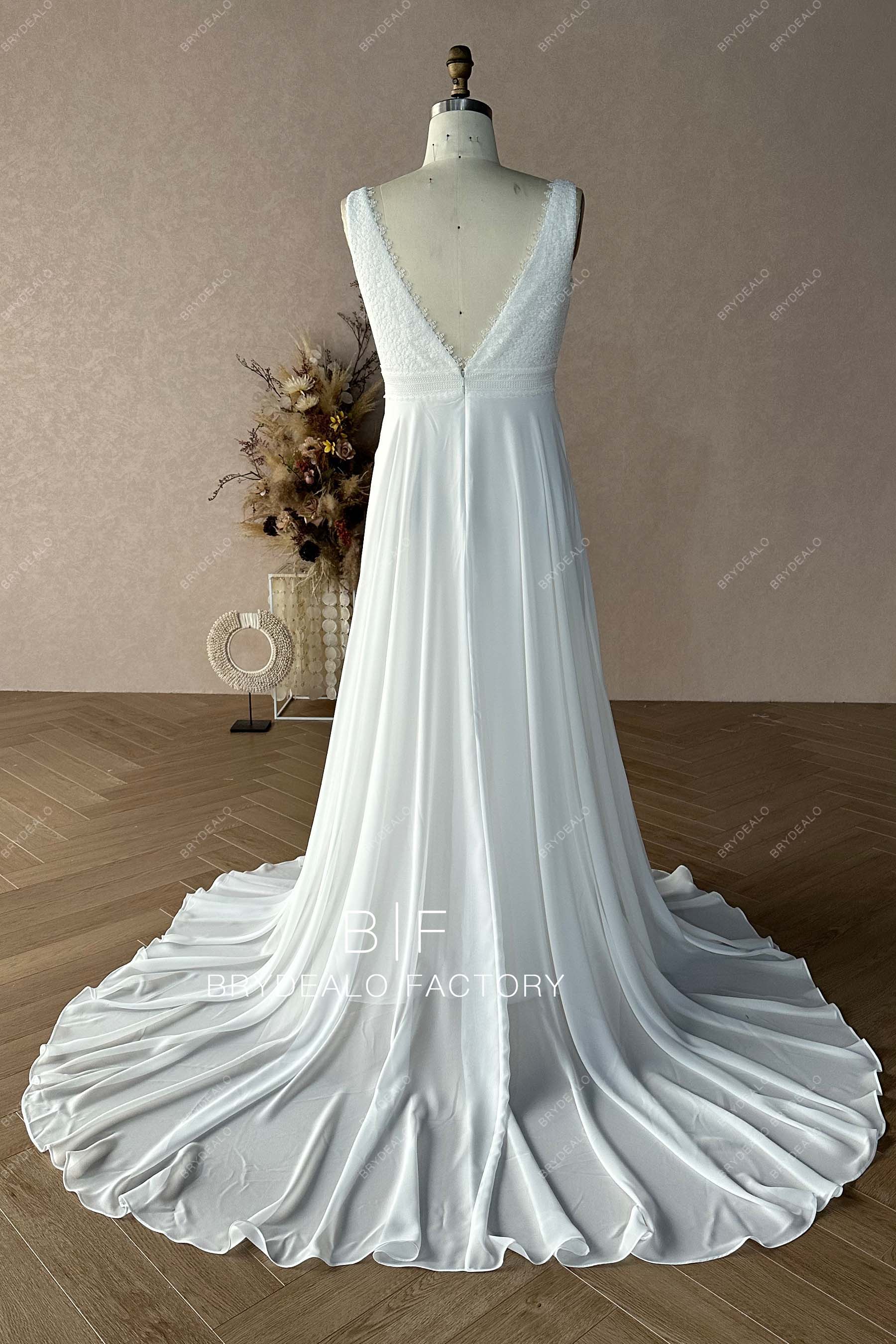 open V-back plus size lace chiffon wedding dress