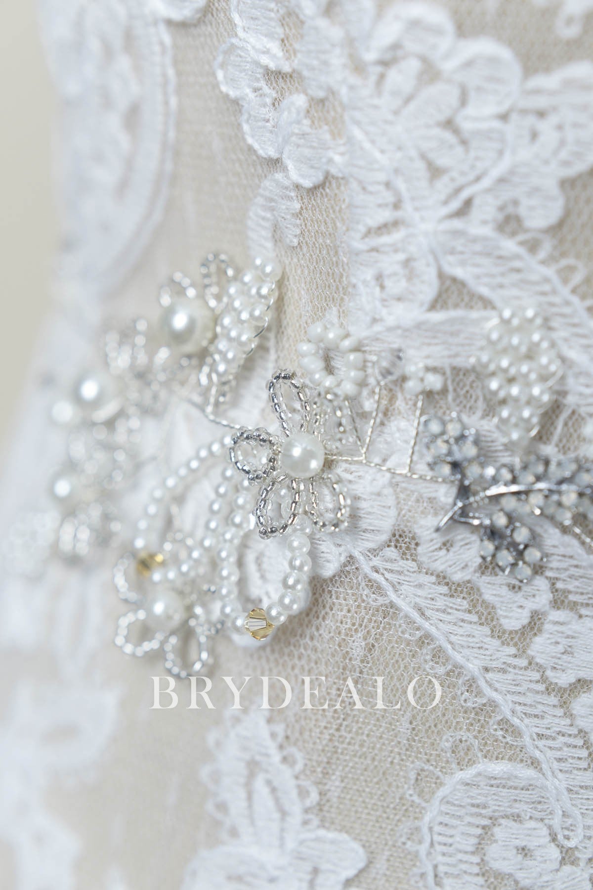 Cabinet Crystal Silver Filament Sash for Wholesale
