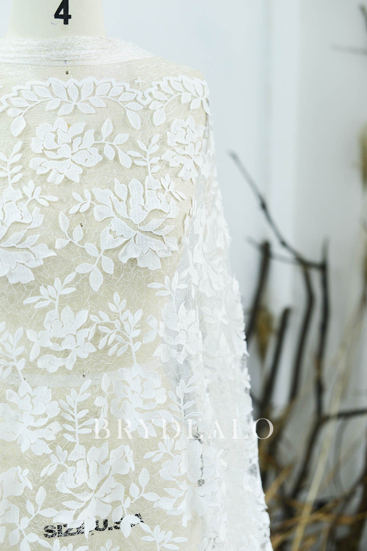 Double Border Repeated Flower Lace Fabric