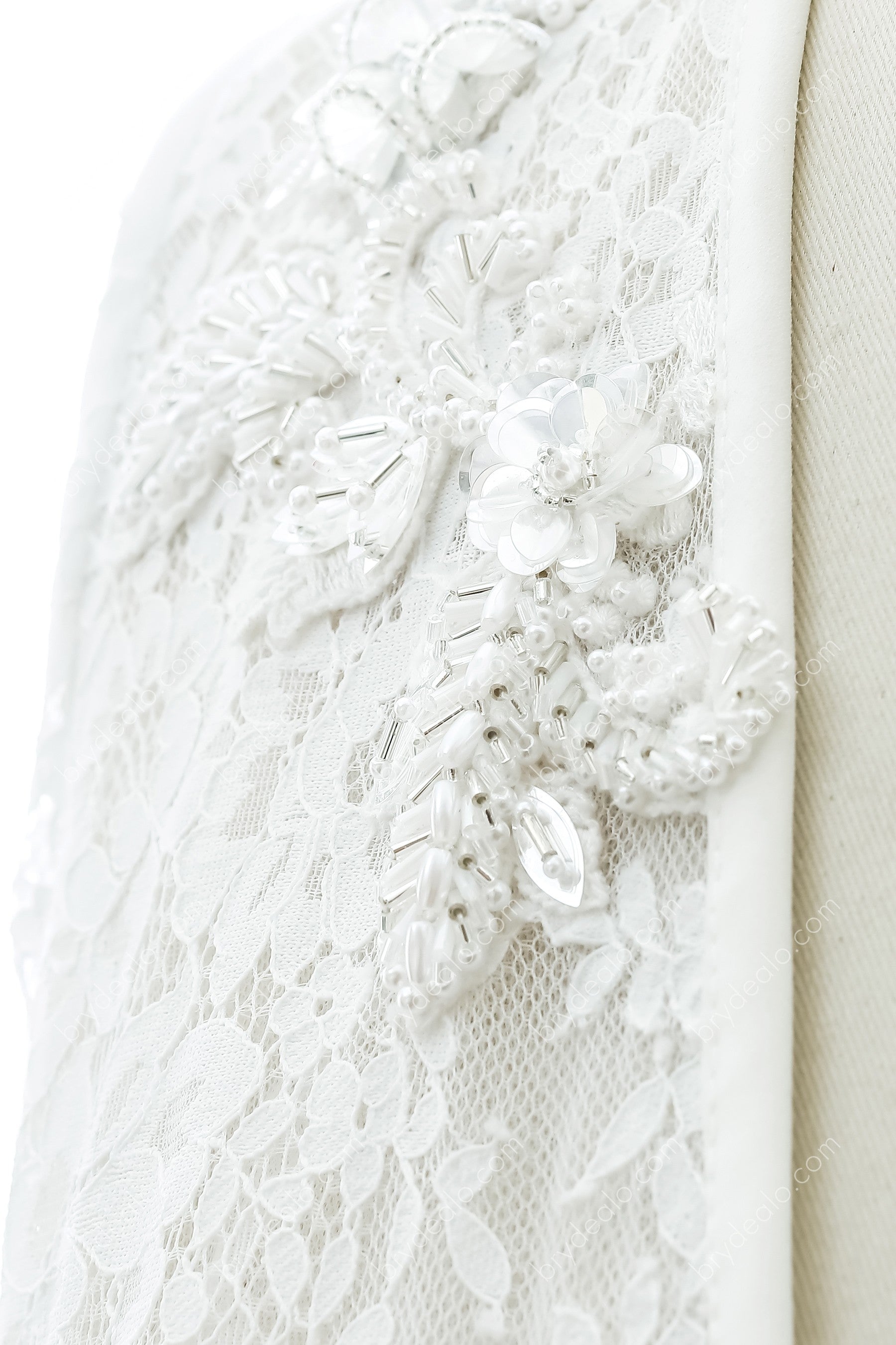 Elegant Illusion Lace Crepe Mermaid Wedding Dress for wholesale