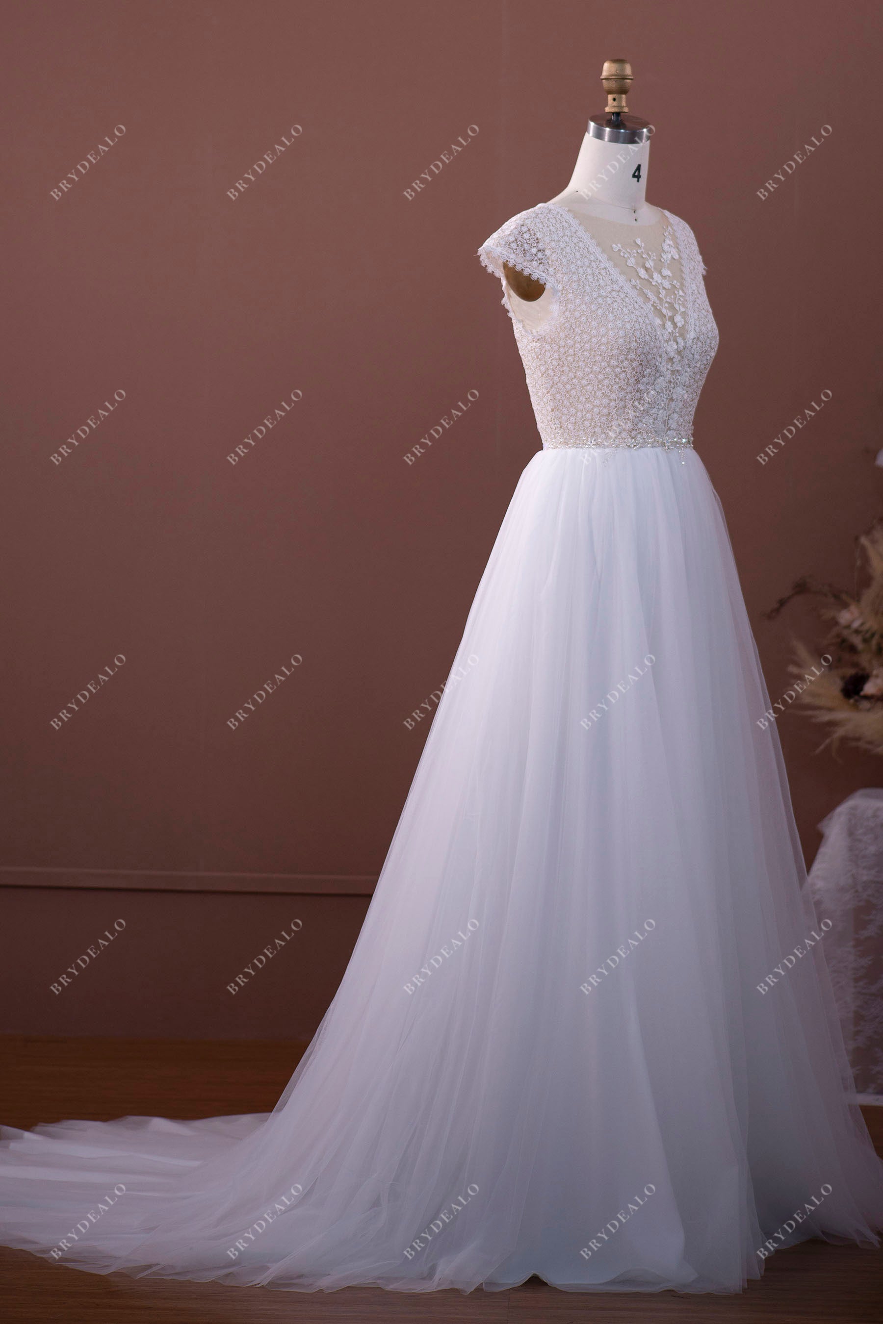 Cap Sleeve Illusion Floral Lace Tulle Bridal Gown