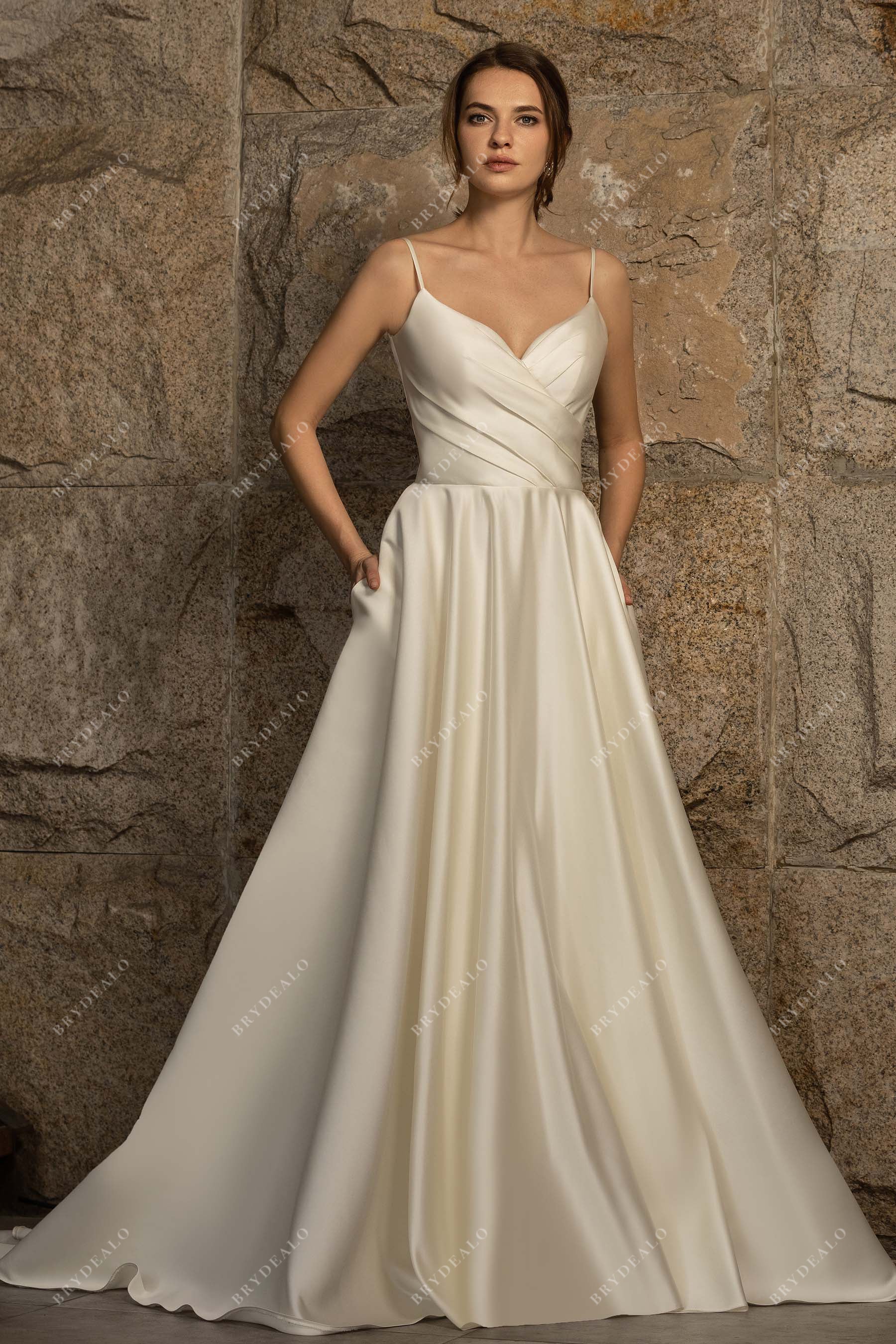 Classic Spaghetti Strap Pockets Wedding Ball Gown Ivory Classic Spaghetti Strap Pockets Wedding Ball Gown Ivory