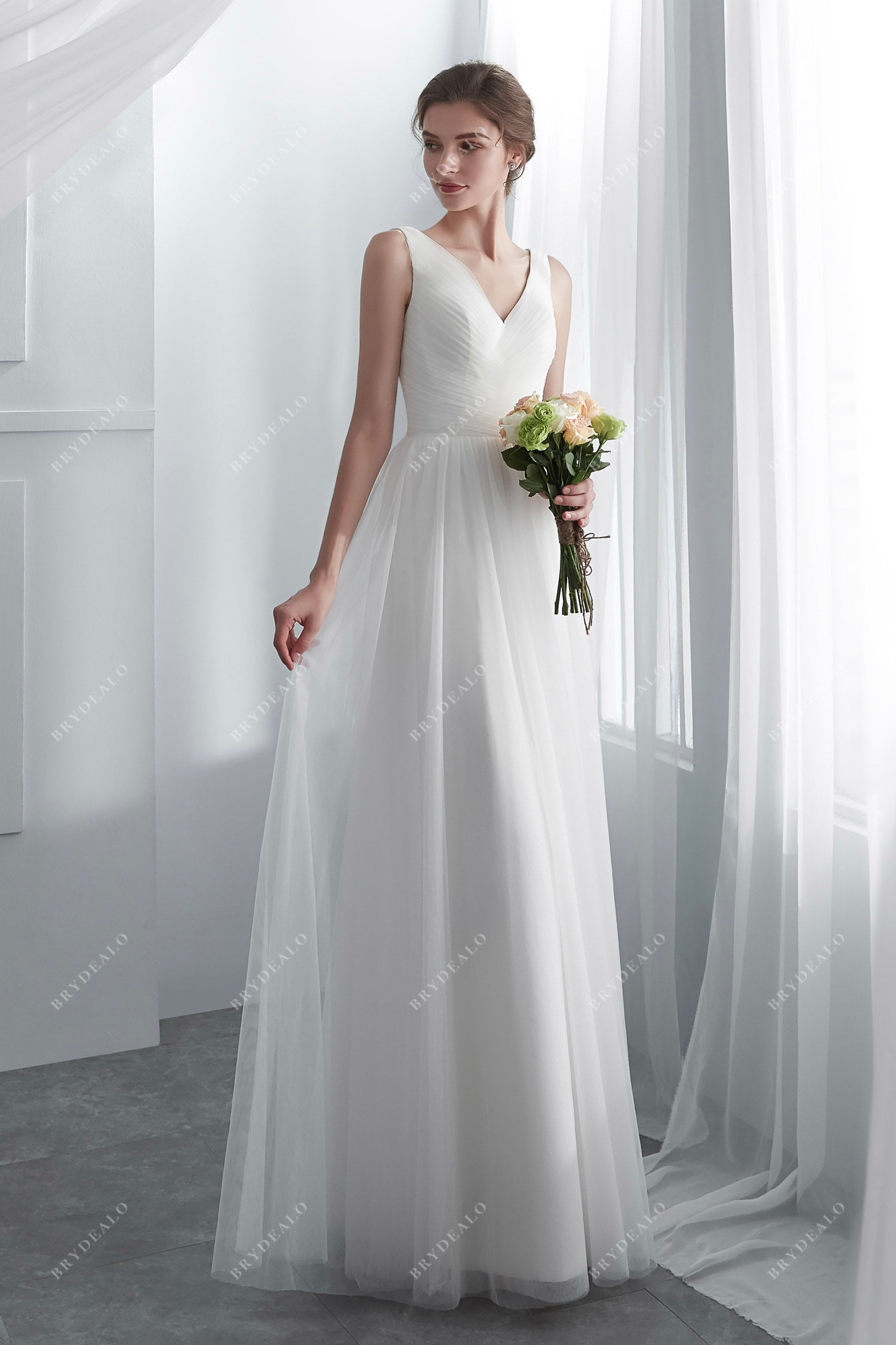 romantic bridal dresses Ivory Tulle Pleated A-line Romantic Wedding Gown