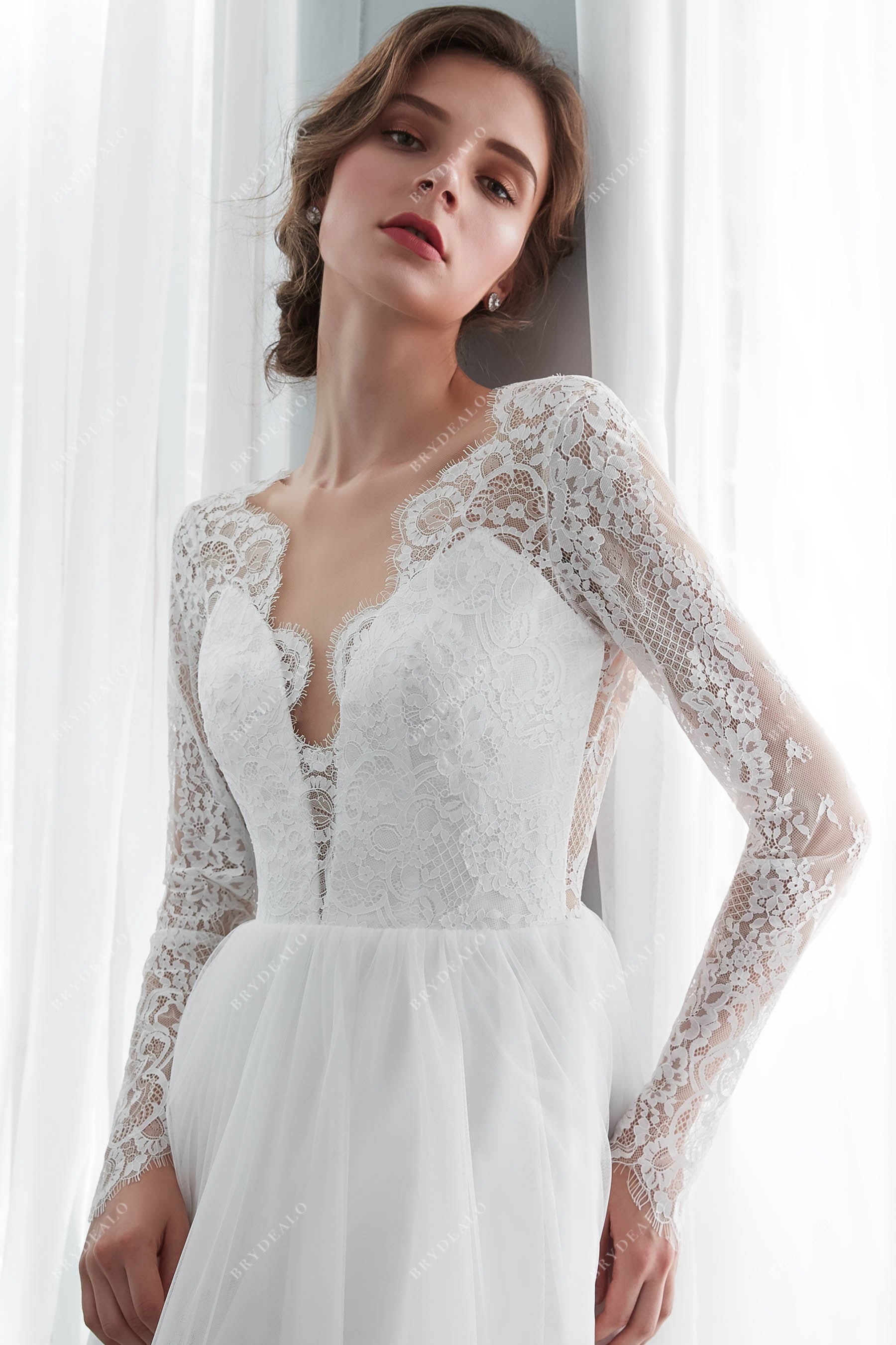 Illusion Long Sleeve Scallop Neck Wedding Dress for Wholesale