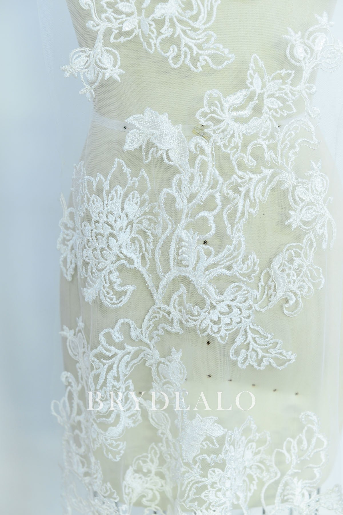 Best Large Embroidered Flower Lace Fabric with Beading