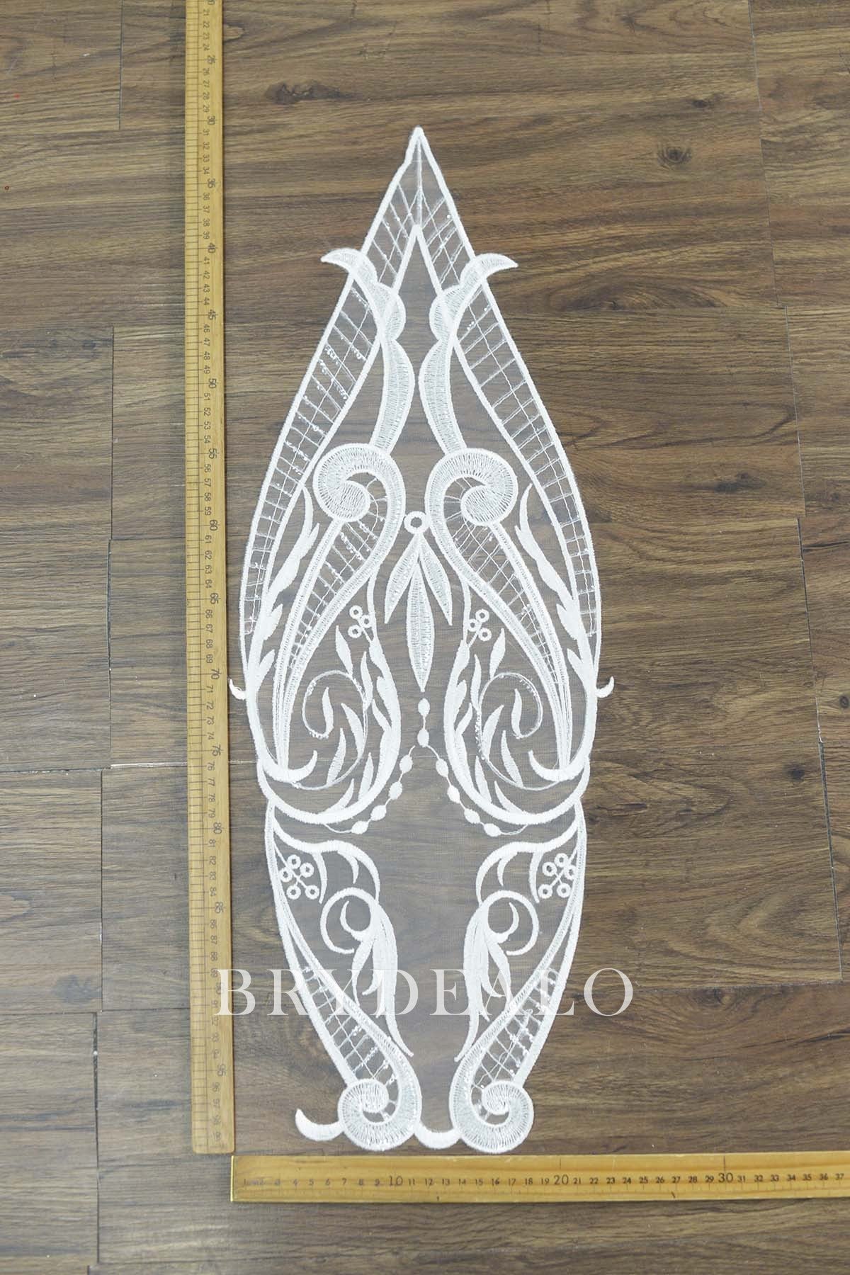Shimmery Abstract Patterned Lace Appliqué