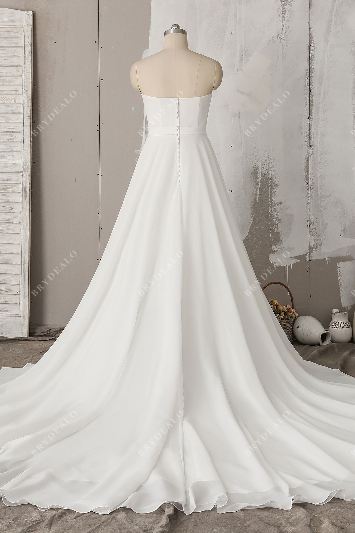 long train chiffon strapless wedding gown
