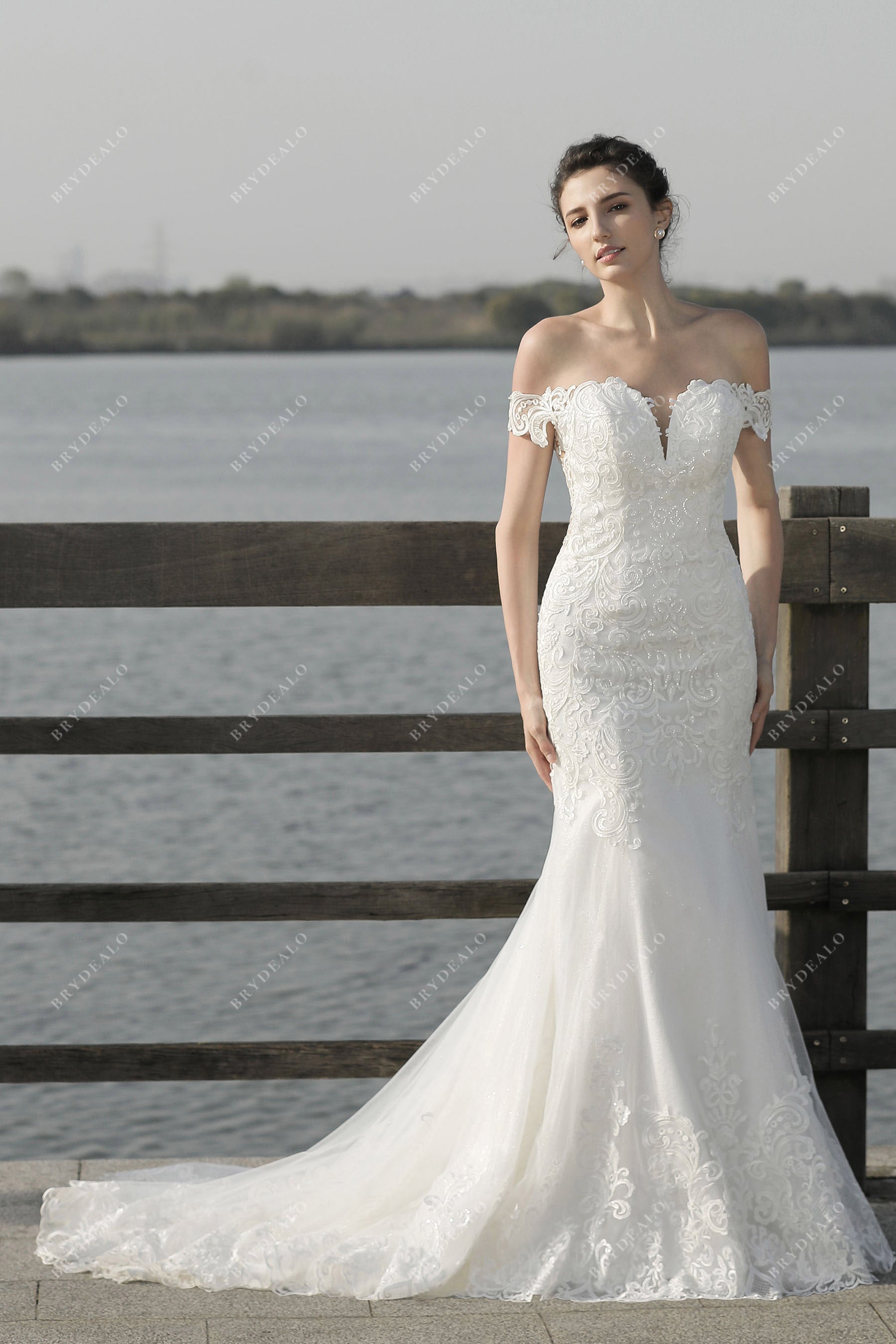 Sample Sale | Off-the-Shoulder Mermaid Lace Long Wedding Dress