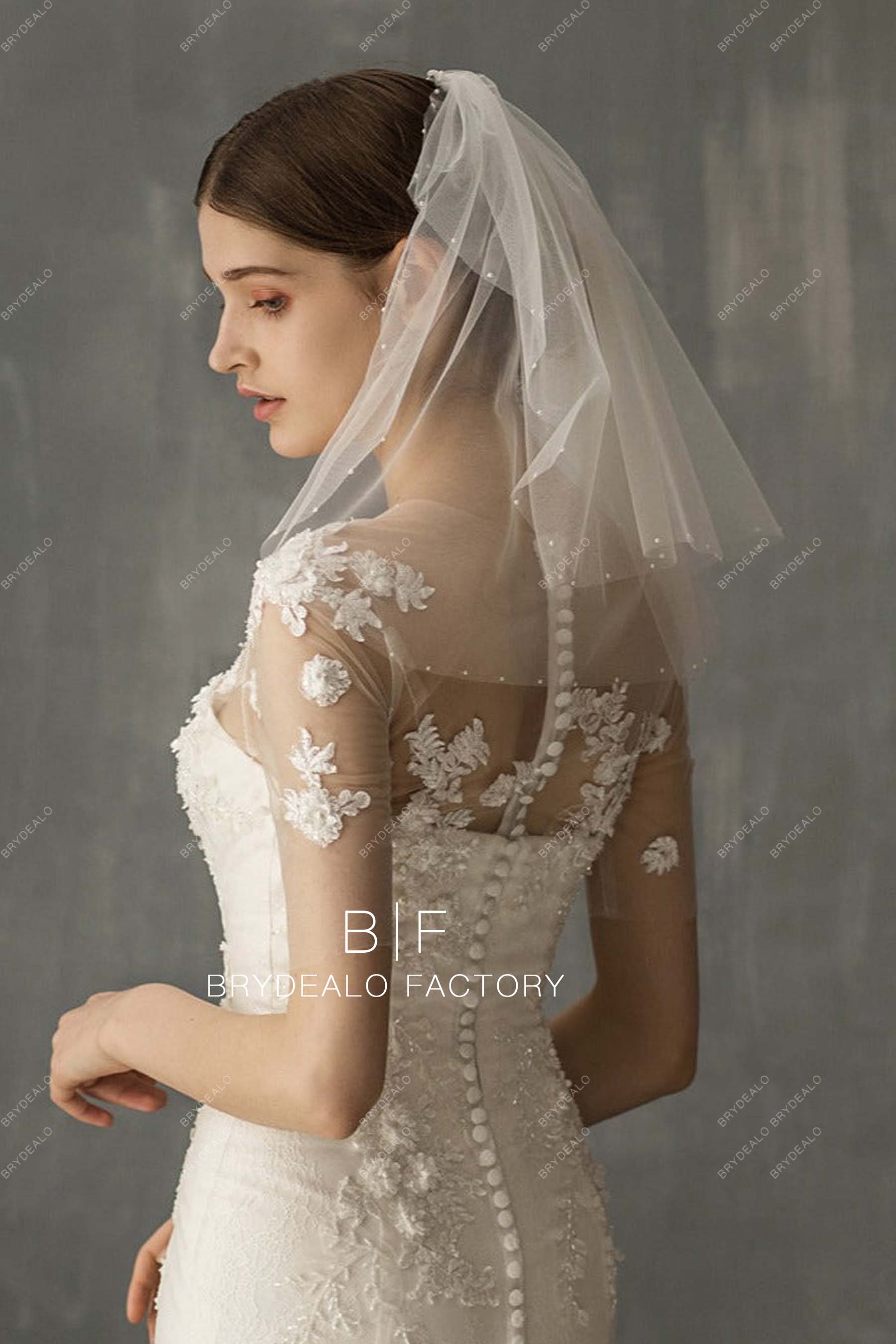 short tulle bridal headpiece