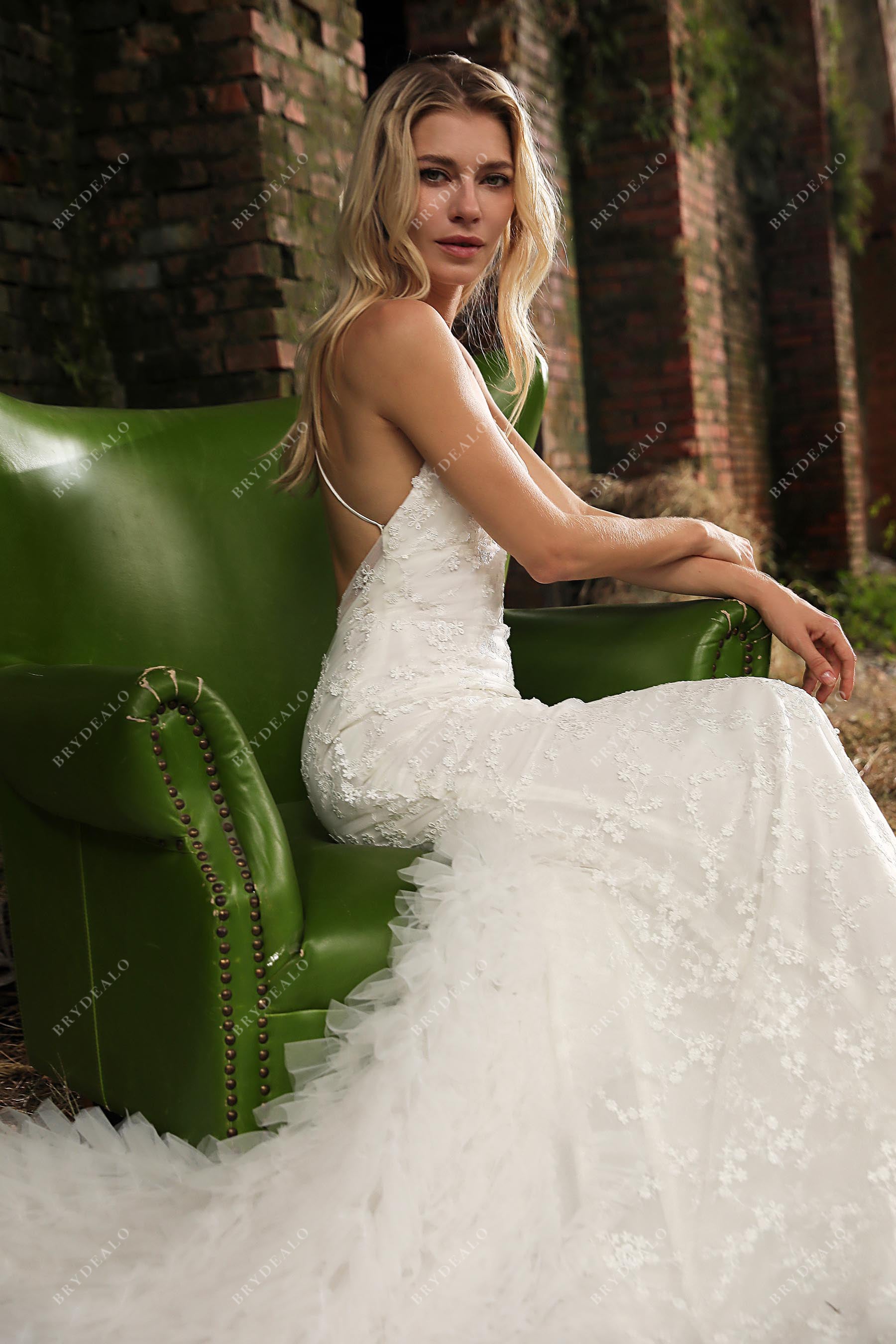 spaghetti straps open back lace bridal gown