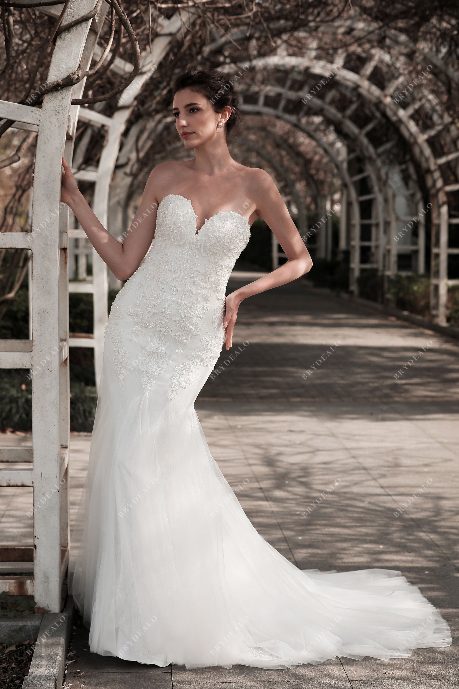 Strapless Sweetheart Lace Mermaid Wedding Dress Strapless Sweetheart Lace Mermaid Wedding Dress