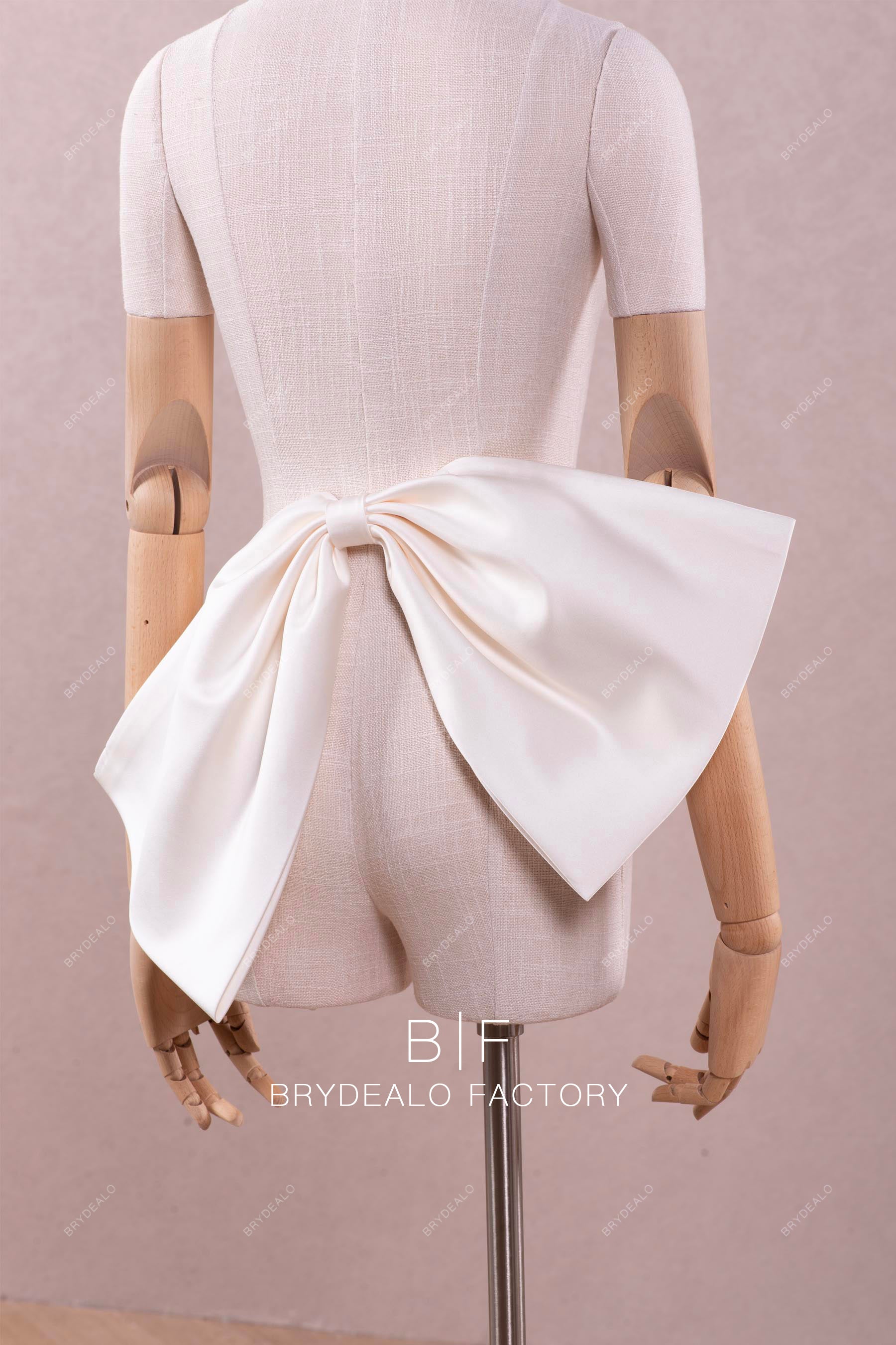 asymmetric large satin bowknot