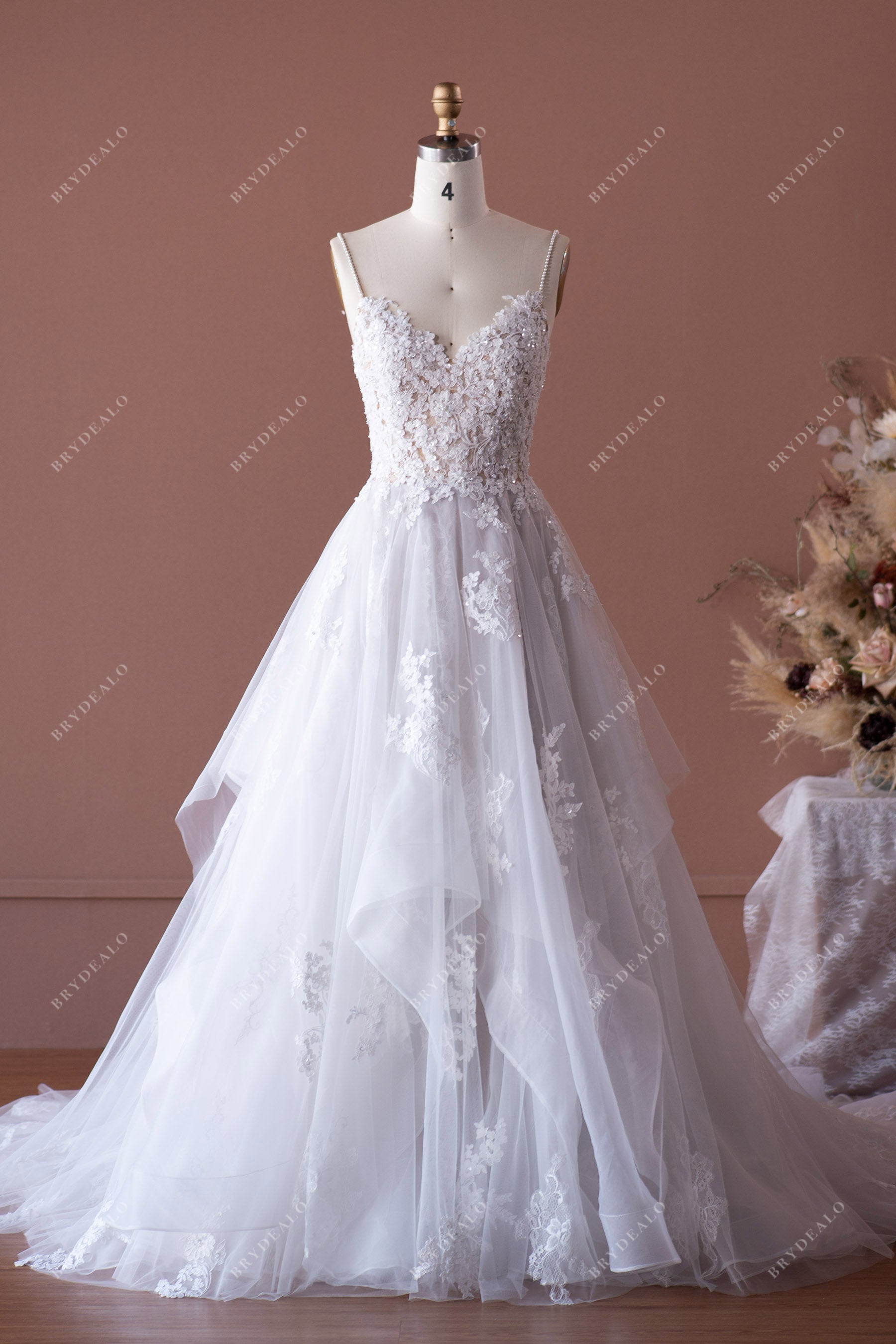 Spaghetti Strap Lace Puffy Ruffled Wedding Dress Sample Sale