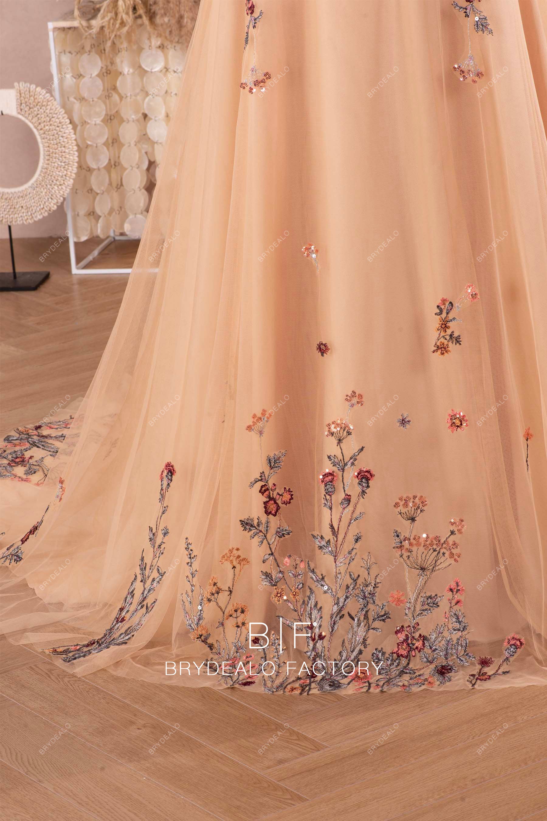 beautiful colored embroidery flower lace bridal dress
