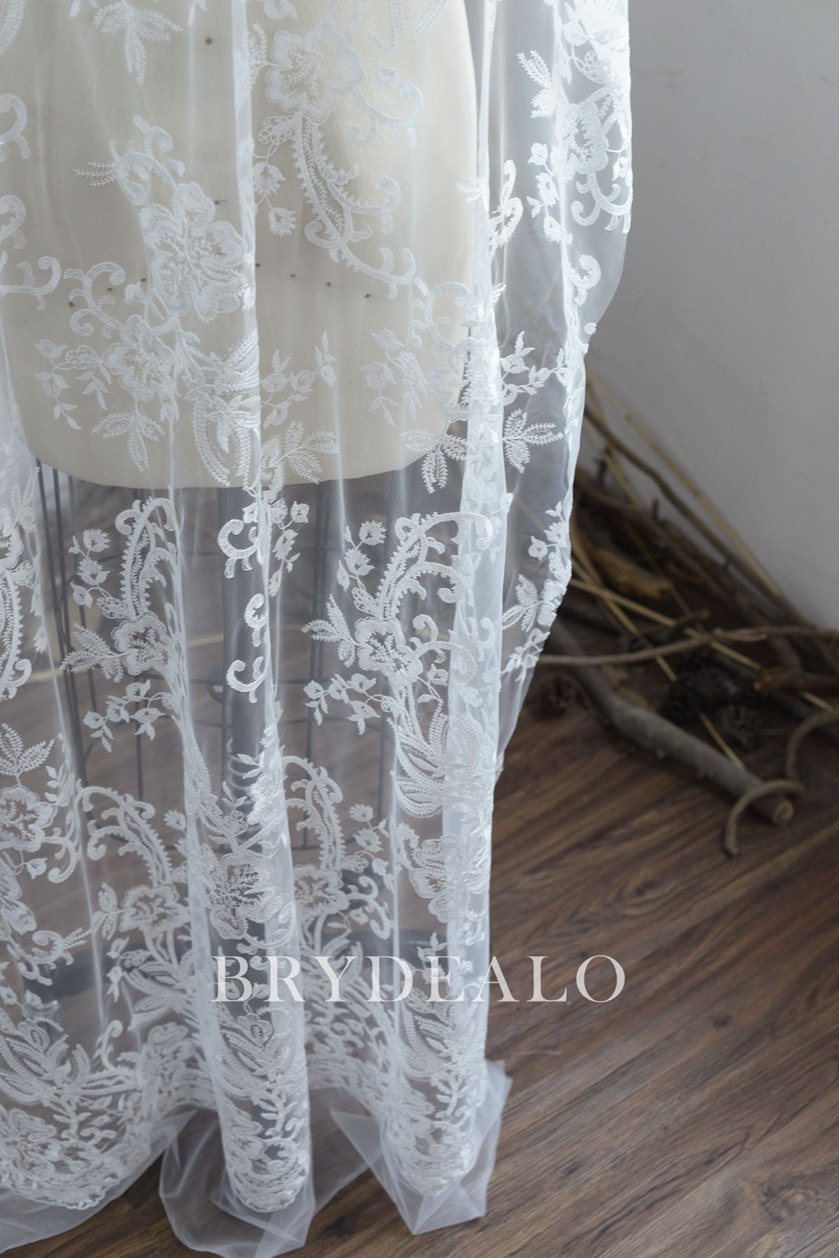 Beautiful Double Border Lace Fabric