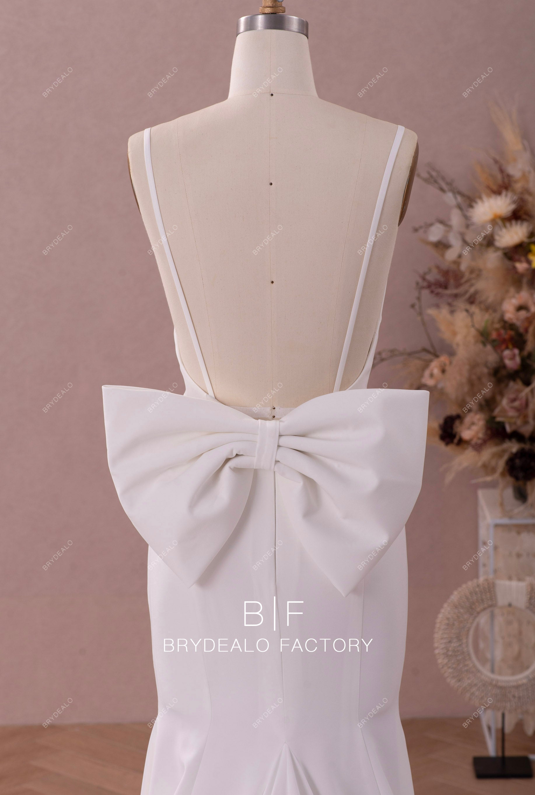 bowknot open back bridal gown
