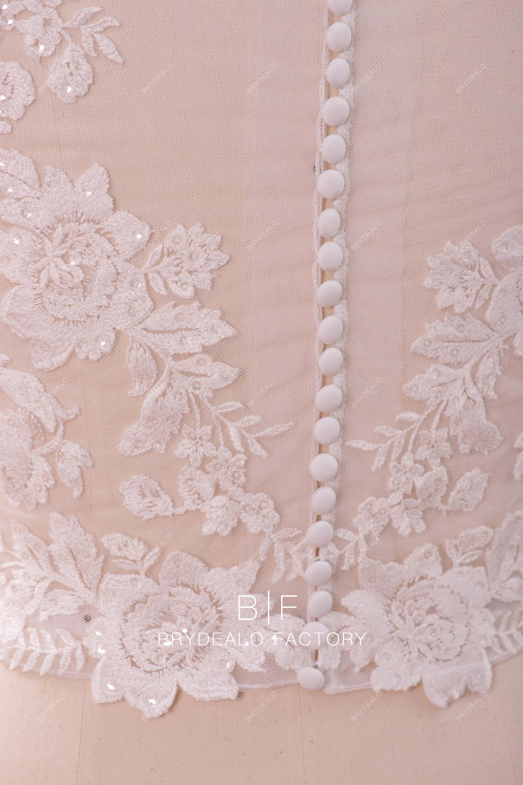 buttoned closure lace top