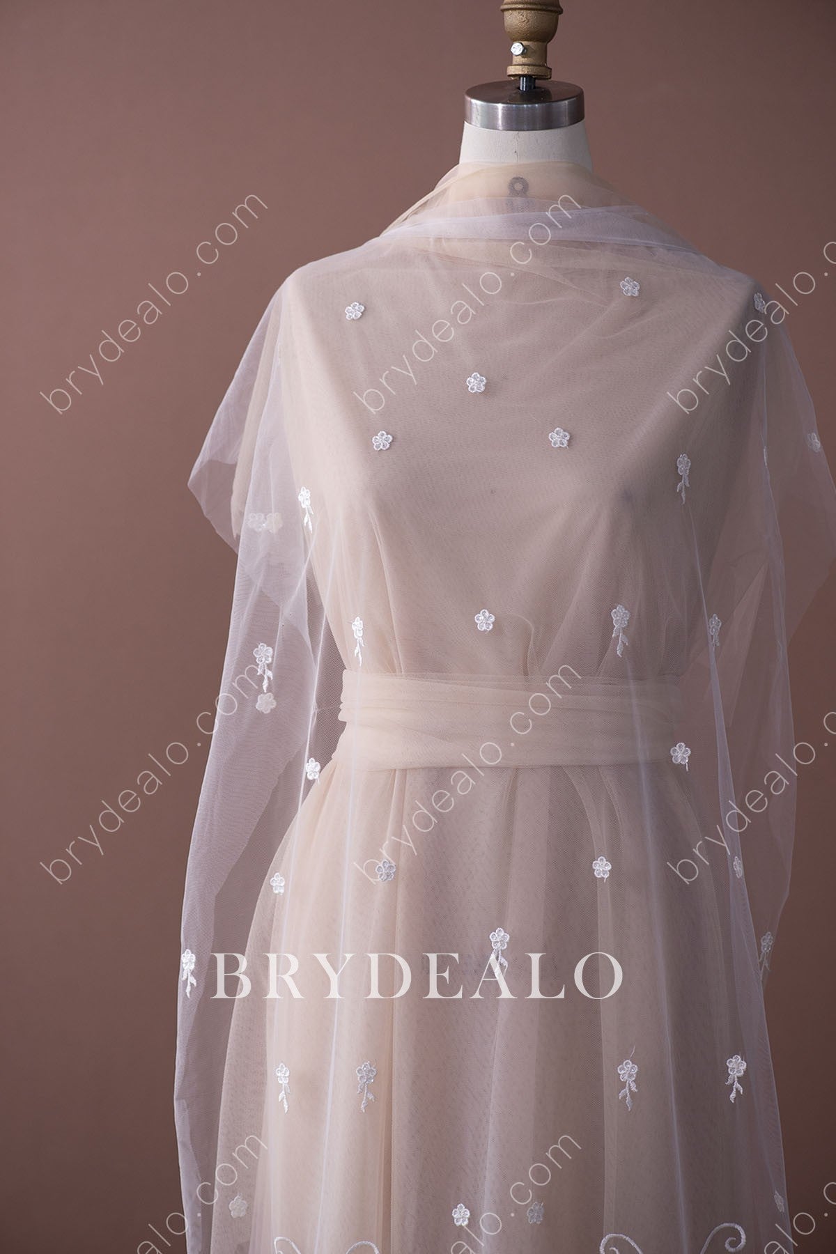 Best Classy Sequined Flower Bridal Lace Fabric