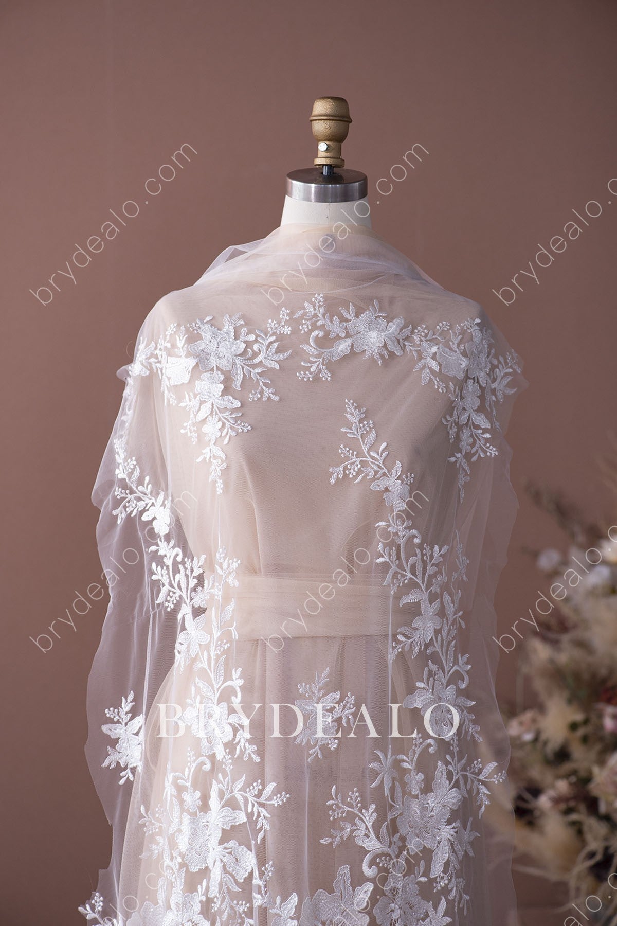 Best Designer Glittery Big Flower Bridal Lace Fabric