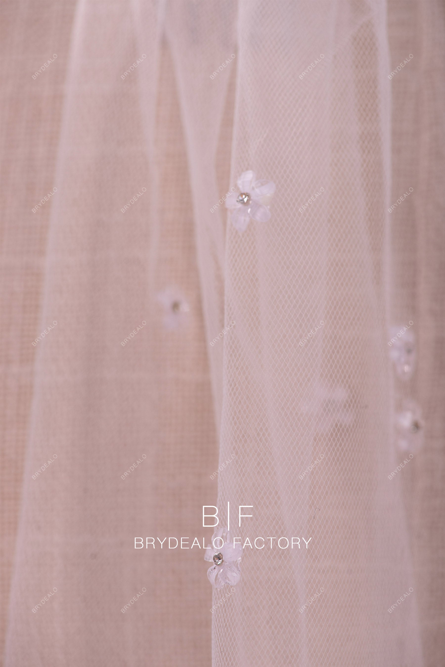 dreamy flower tulle birdcage veil