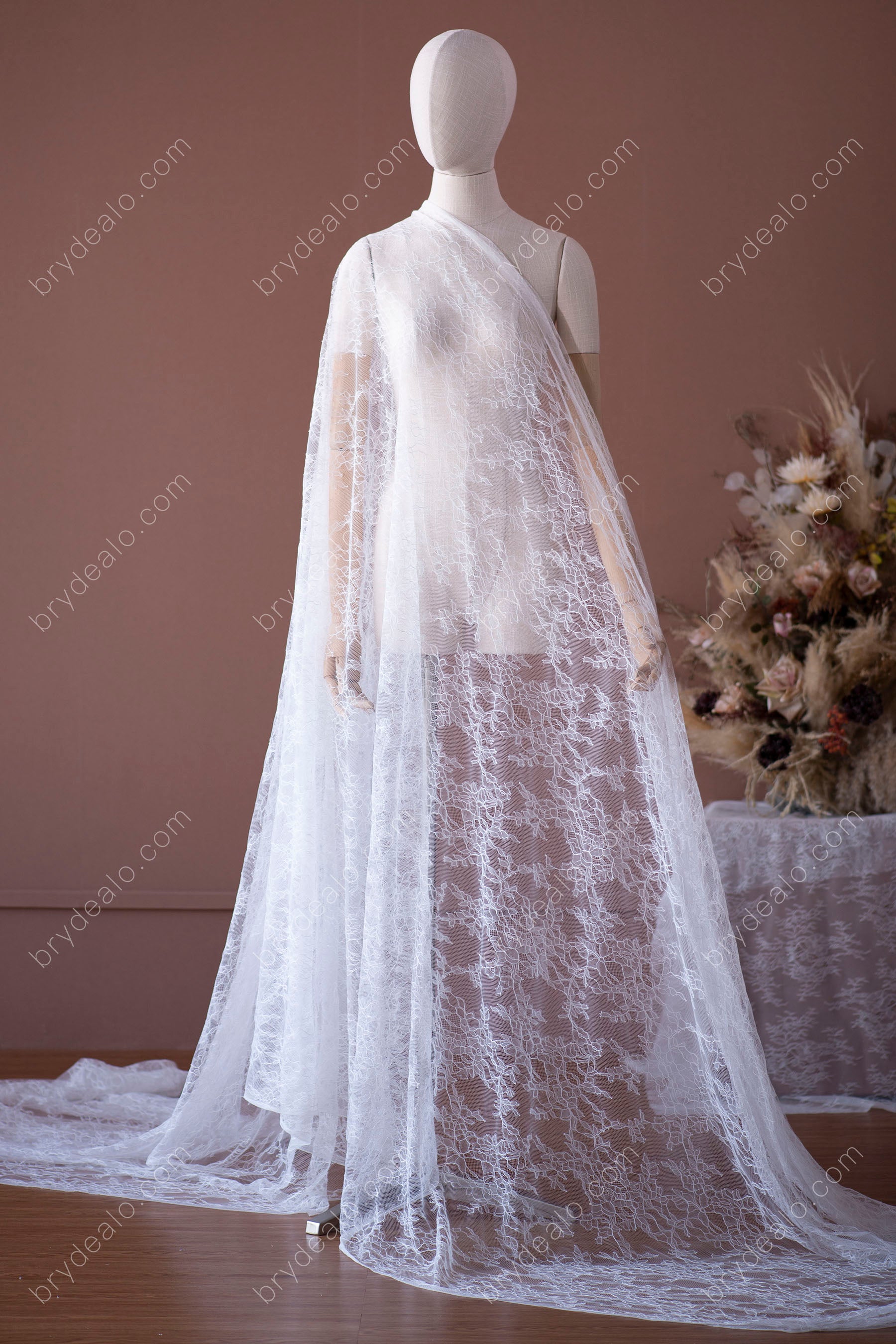 Dreamy Leave Bridal Lace Fabric for Wholesale
