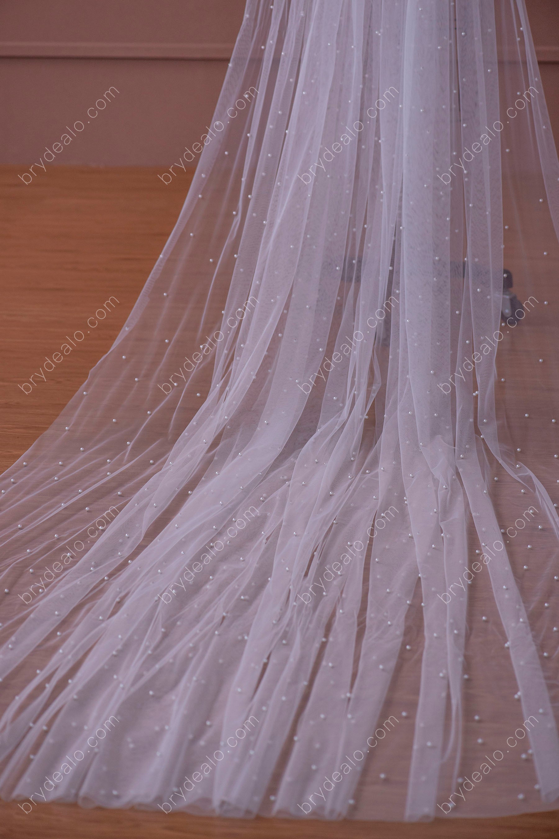 pearls long veil
