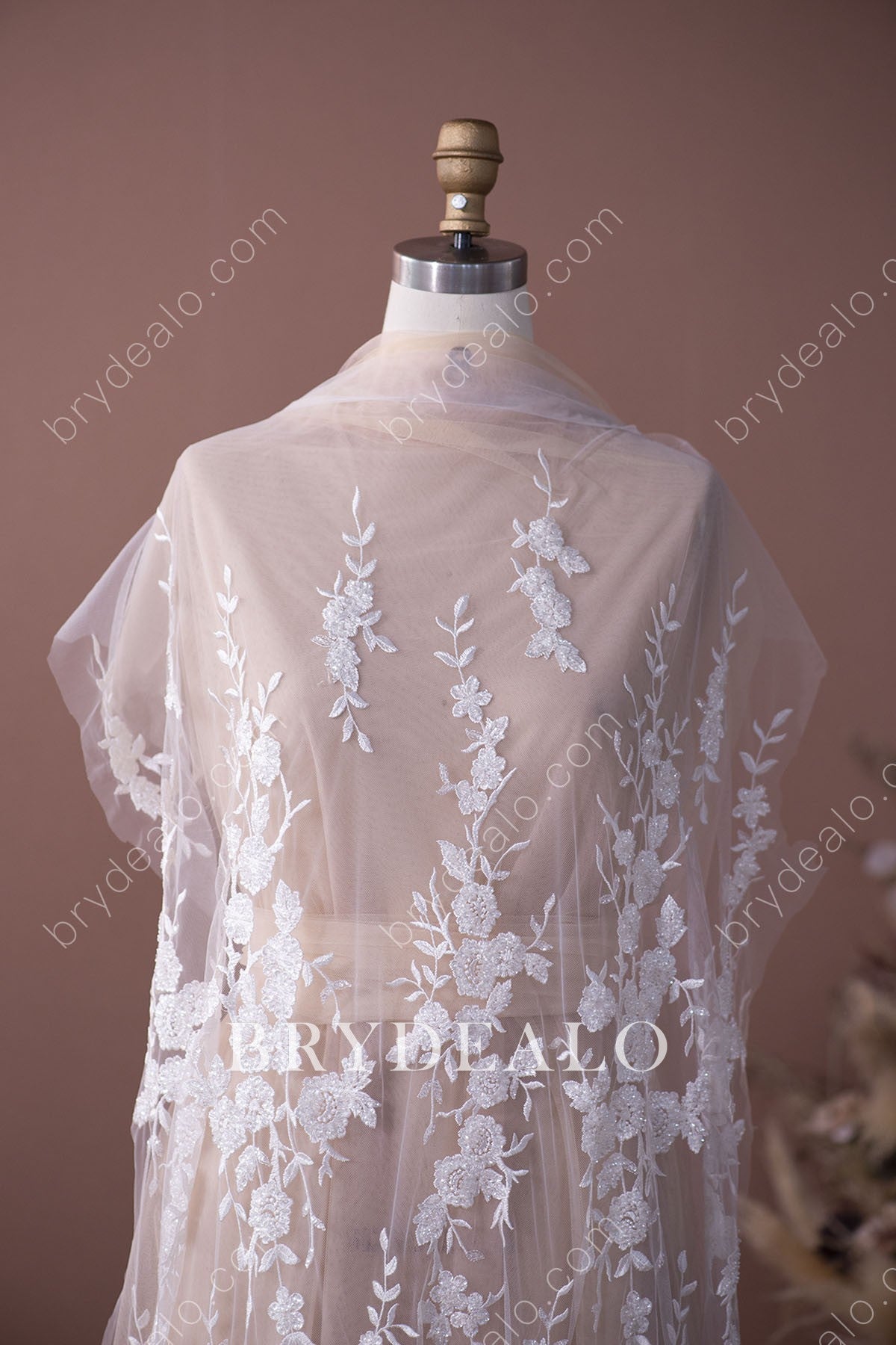 Exquisite Beaded Floral Leafy Bridal Lace Fabric for Wholesale