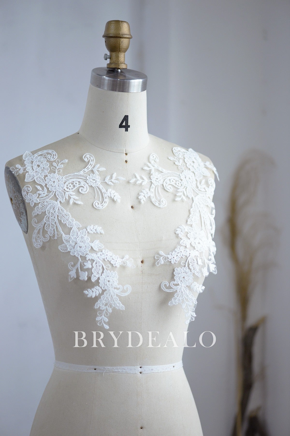 Exquisite Branch Flower Designer Lace Applique