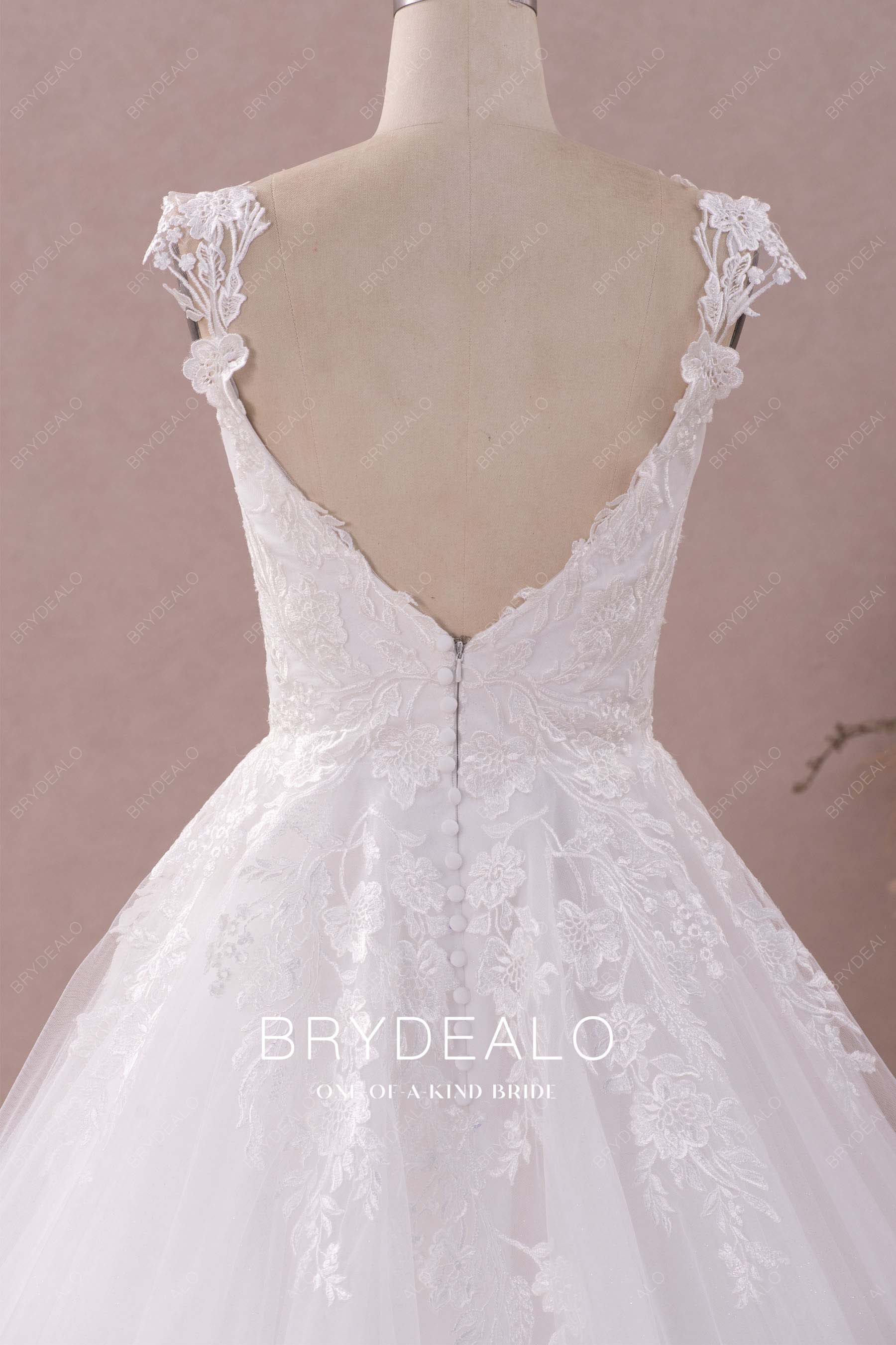 flower straps v-back wedding dress