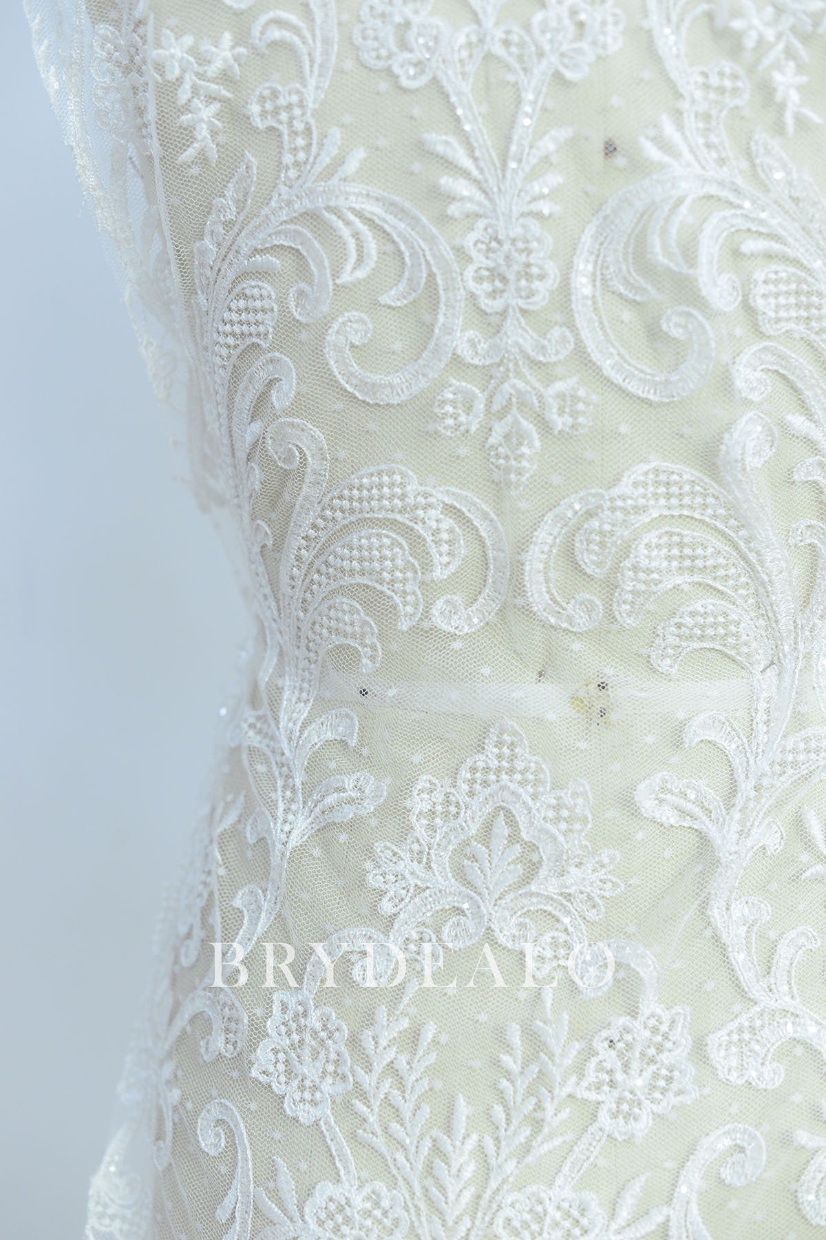 Glamorous Symmetrical Corded Lace Fabric