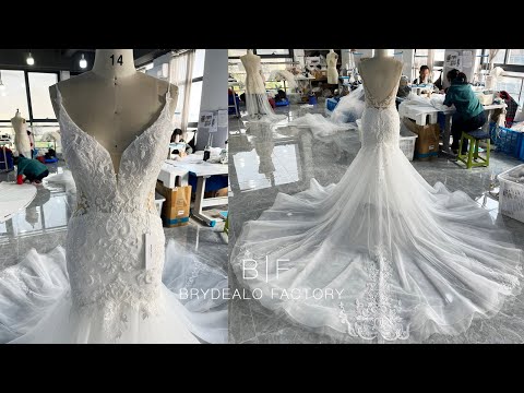 Shimmery Plunging Open Back Lace Mermaid Wedding Dress for Wholesale