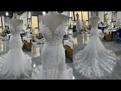 Private Label Plunging Neck Beaded Lace Trumpet Wedding Dress