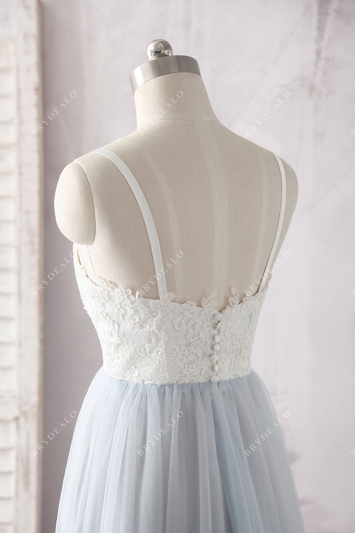 ivory lace spaghetti straps bridal dress