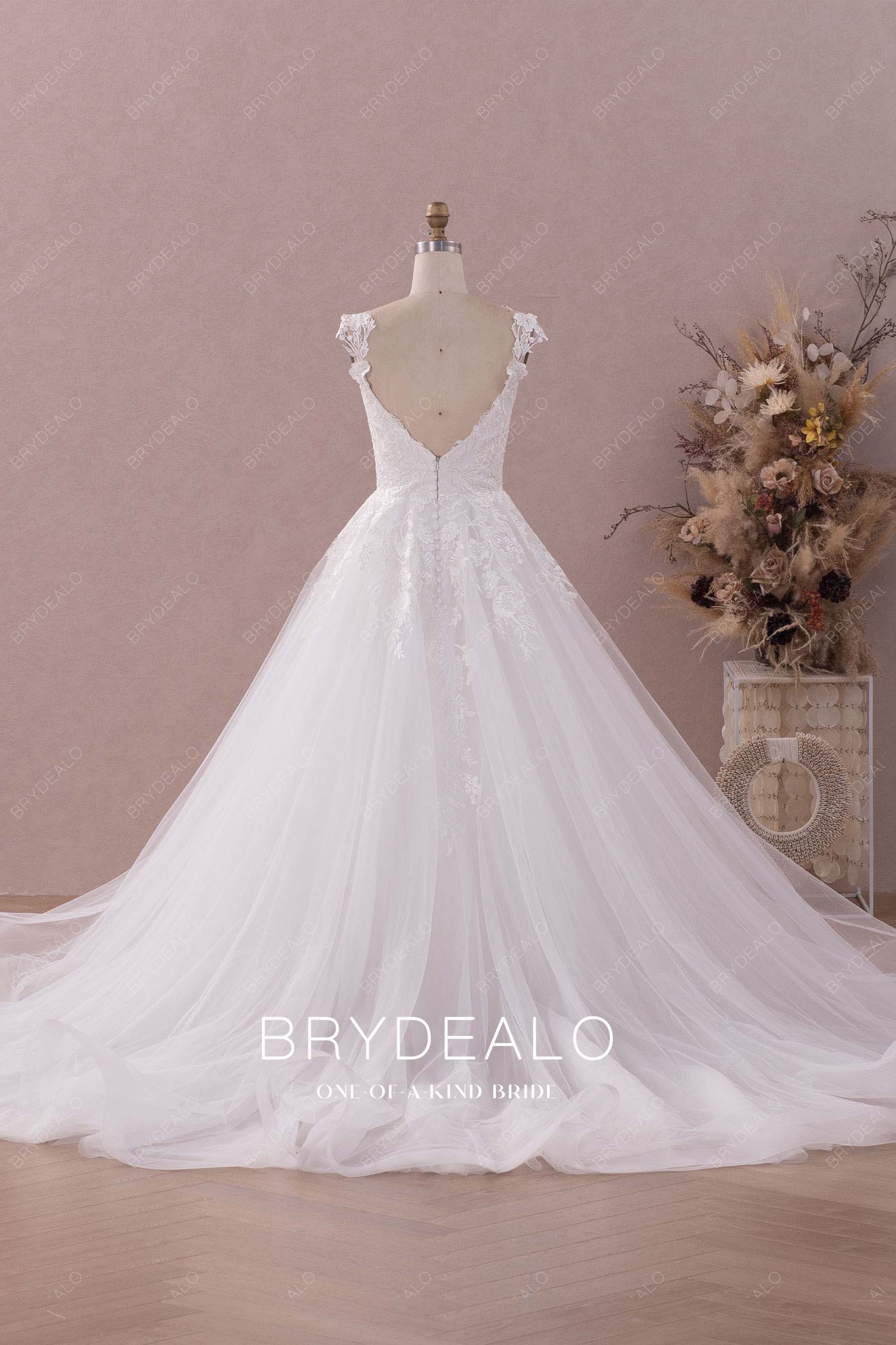 long ruffled train lace tulle wedding dress