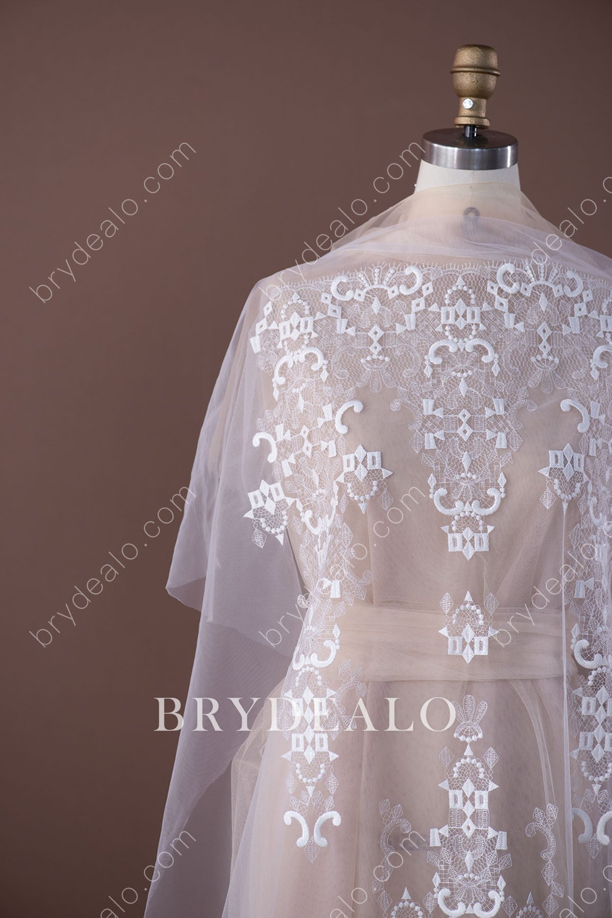 Wholesale Lovely Geometric Designer Lace Fabric
