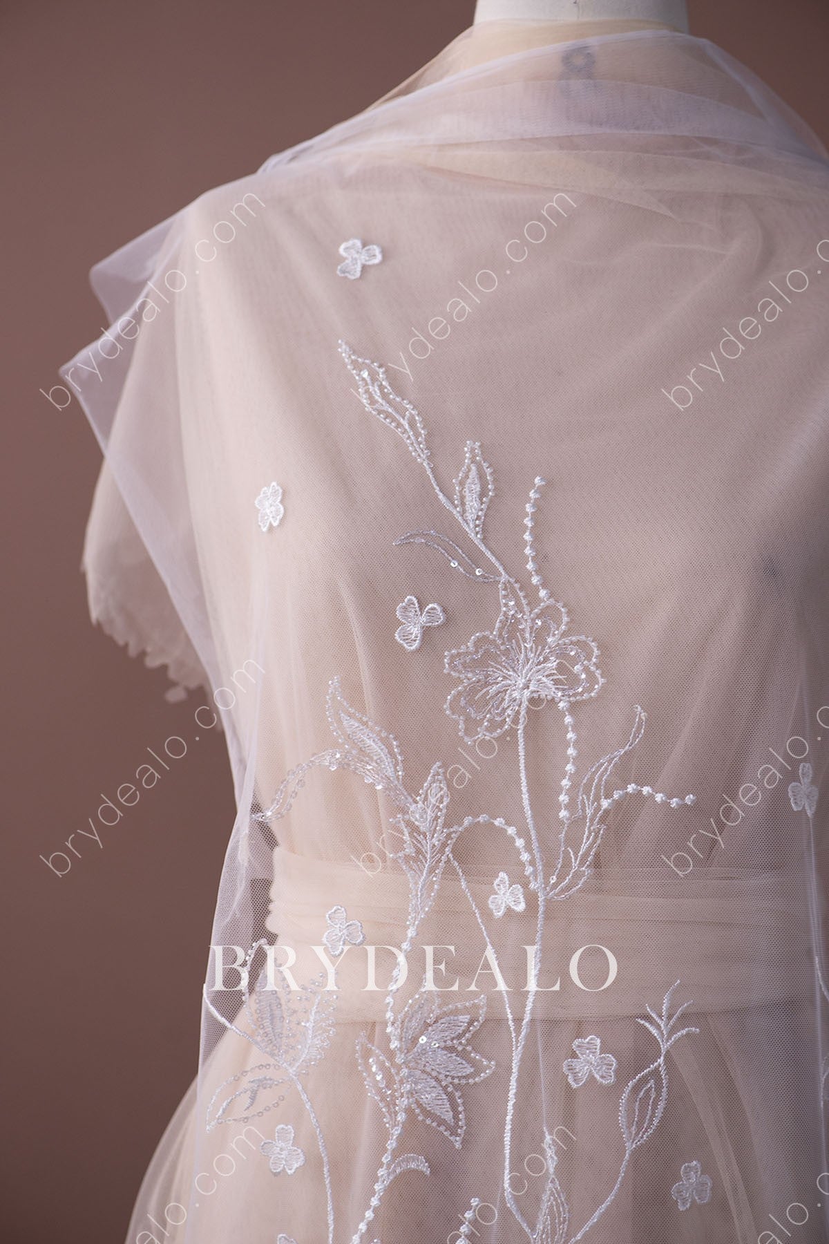 Wholesale Elaborate Sequin Bloom Lace Fabric