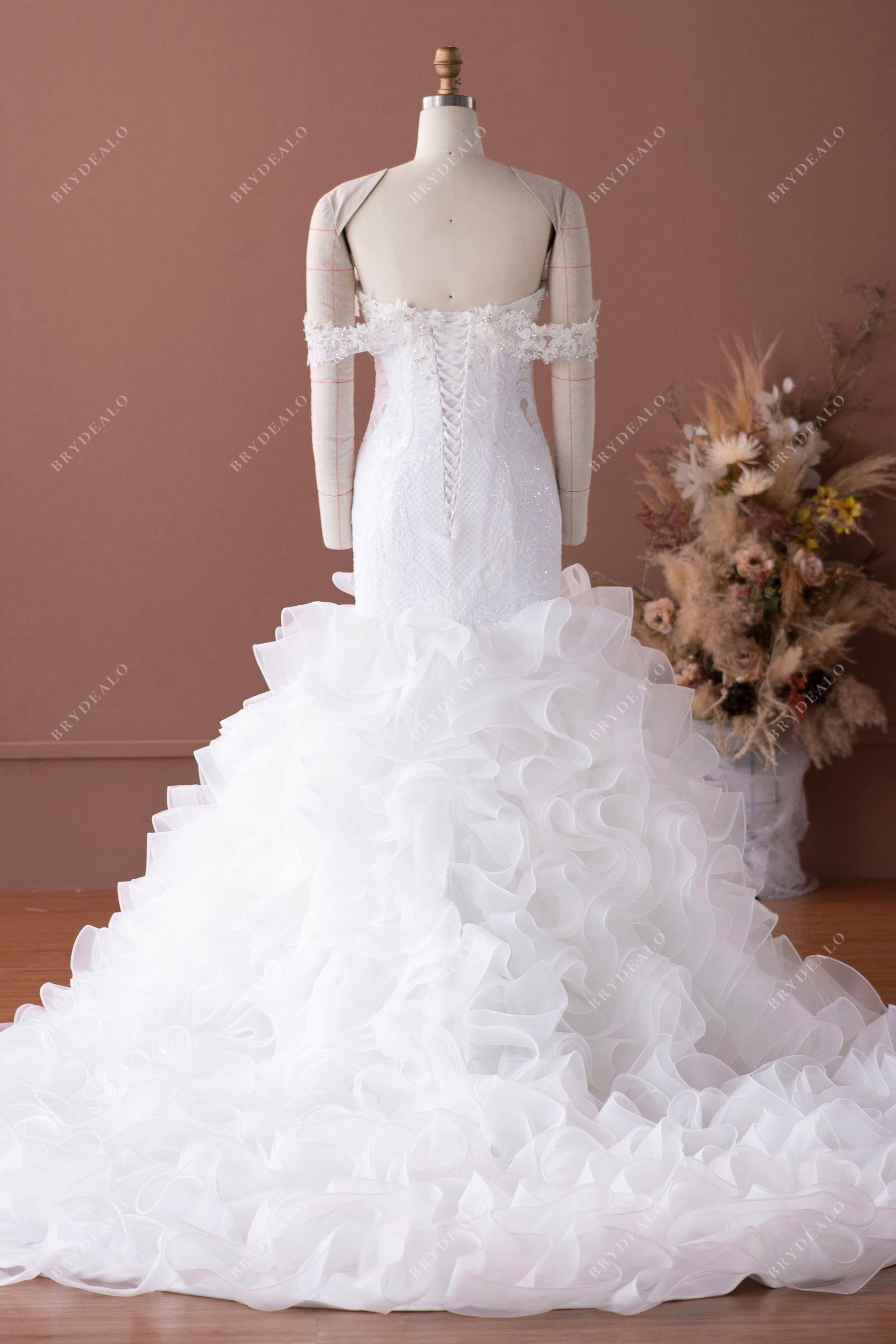Luxury Off Shoulder Sequined Lace Ruffled Organza Wedding Dress