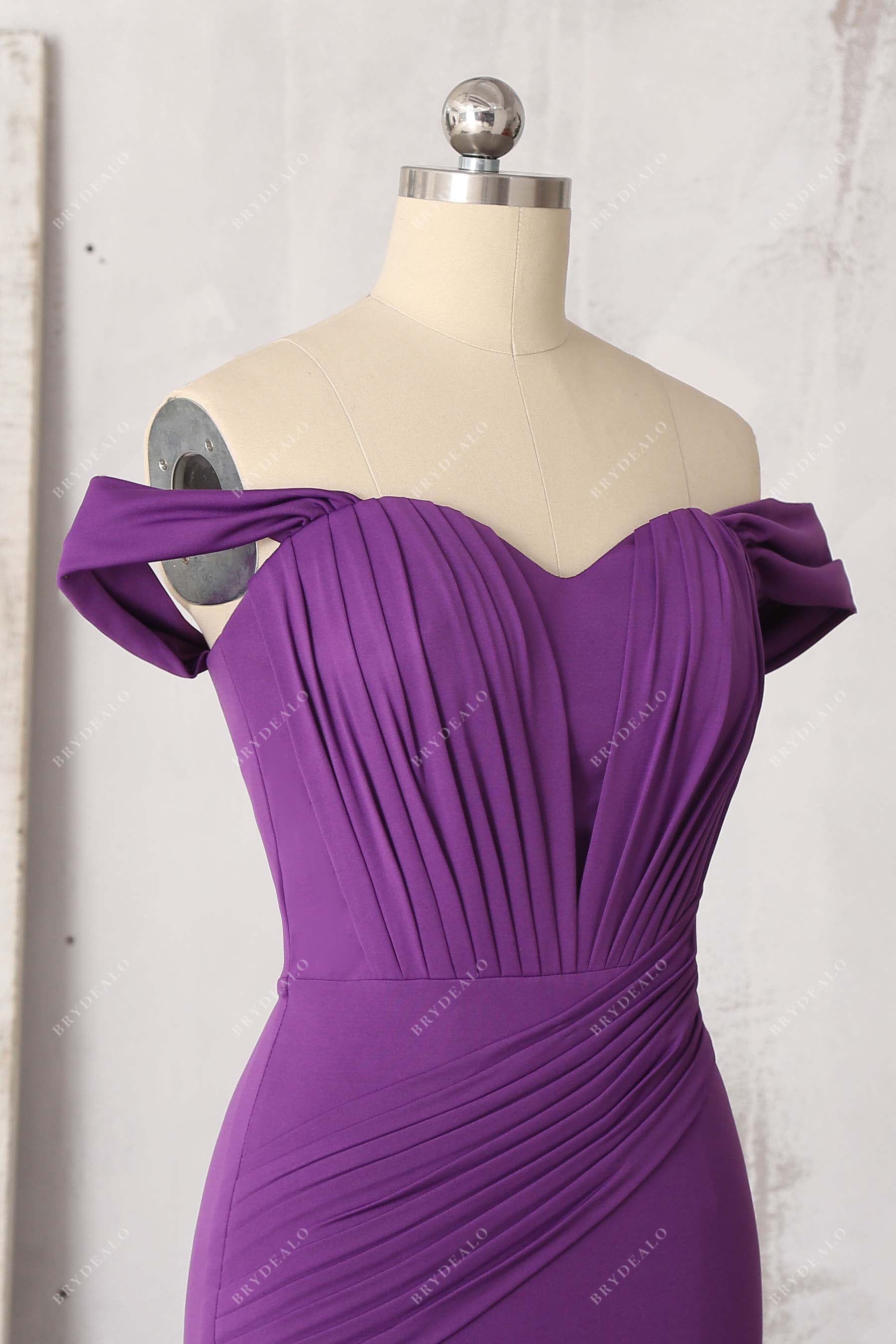 off-shoulder sweetheart neck prom gown