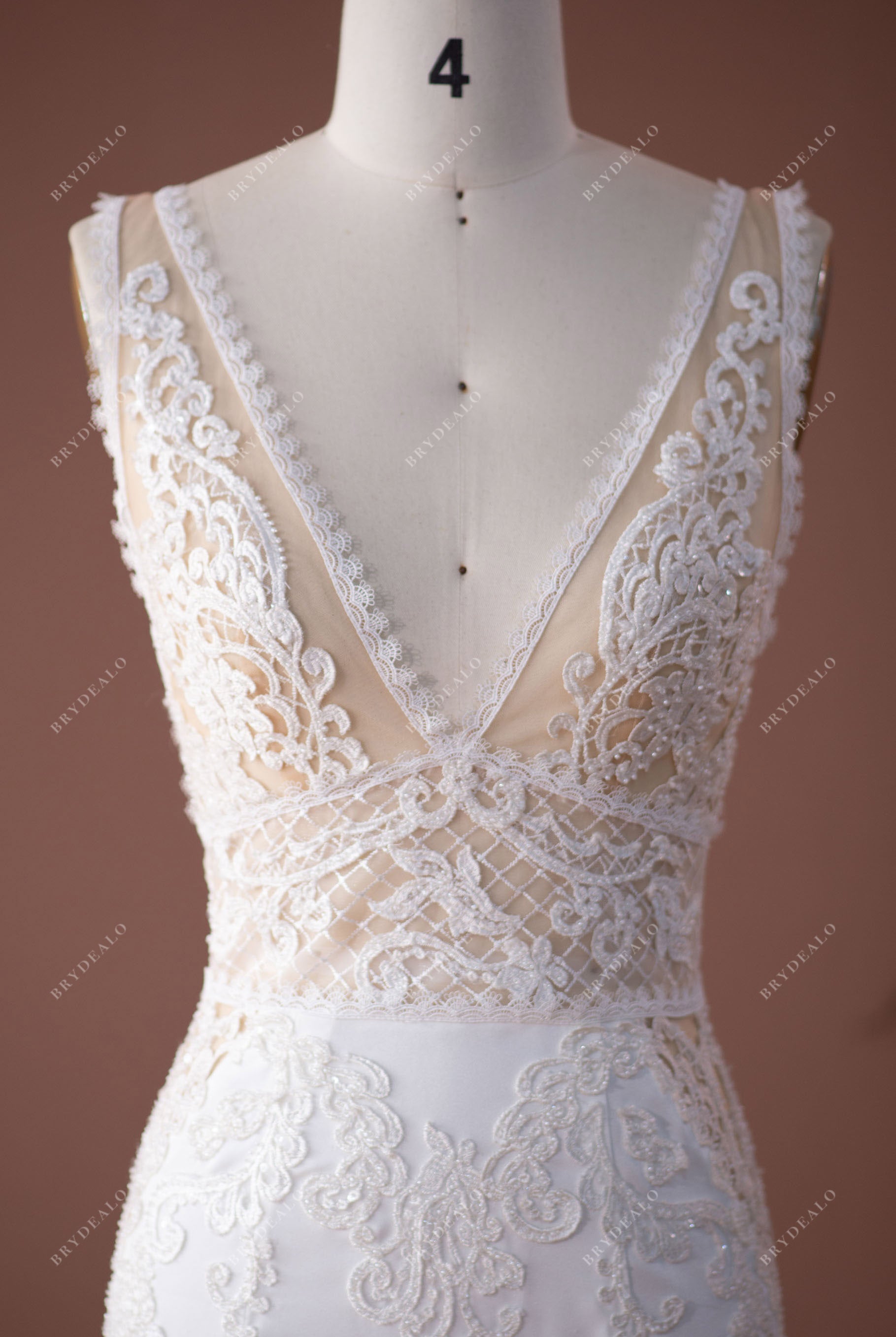 Wholesale V-neck Lace Mermaid Dress