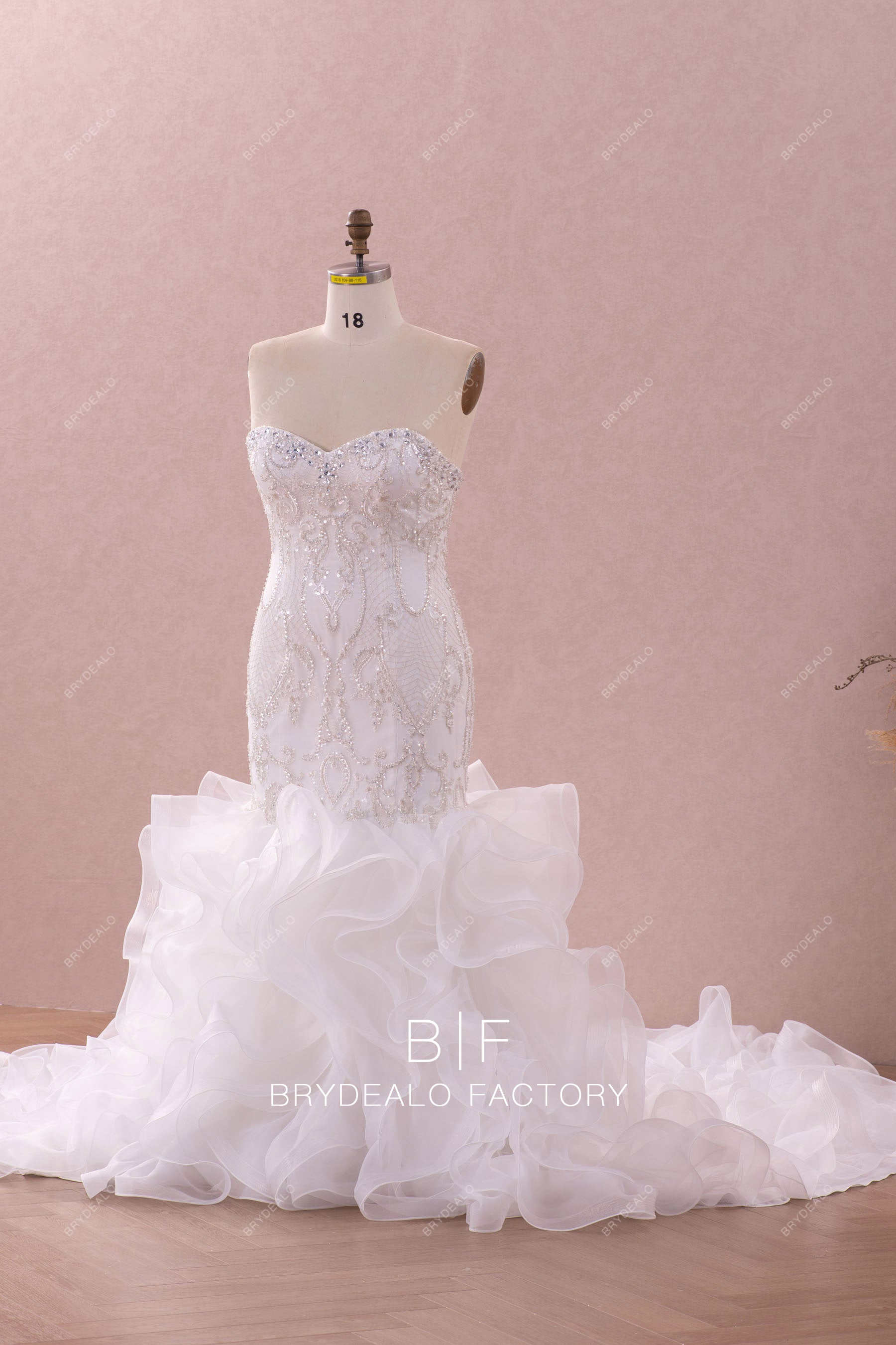 plus size beaded lace trumpet wedding dress