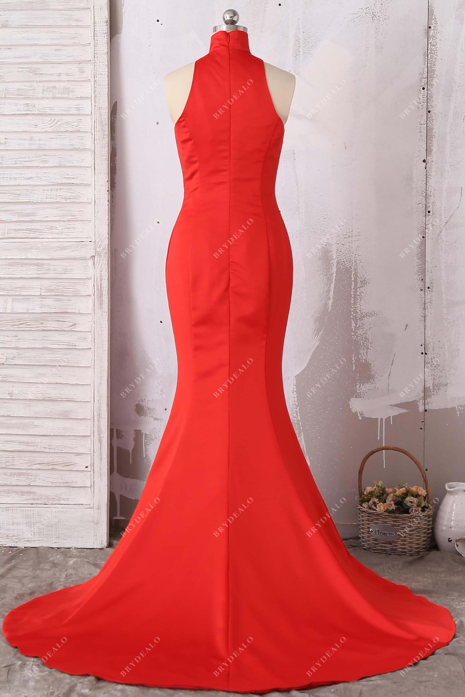 red mermaid satin sleeveless dress