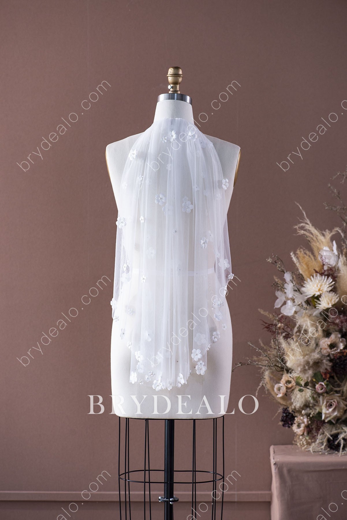 flower pearls bridal veil