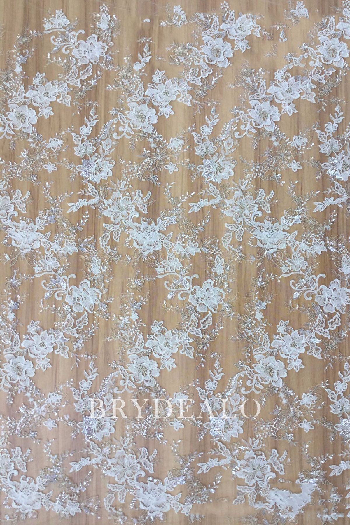 Romantic Flower Embroidered Lace Fabric for Wholesale