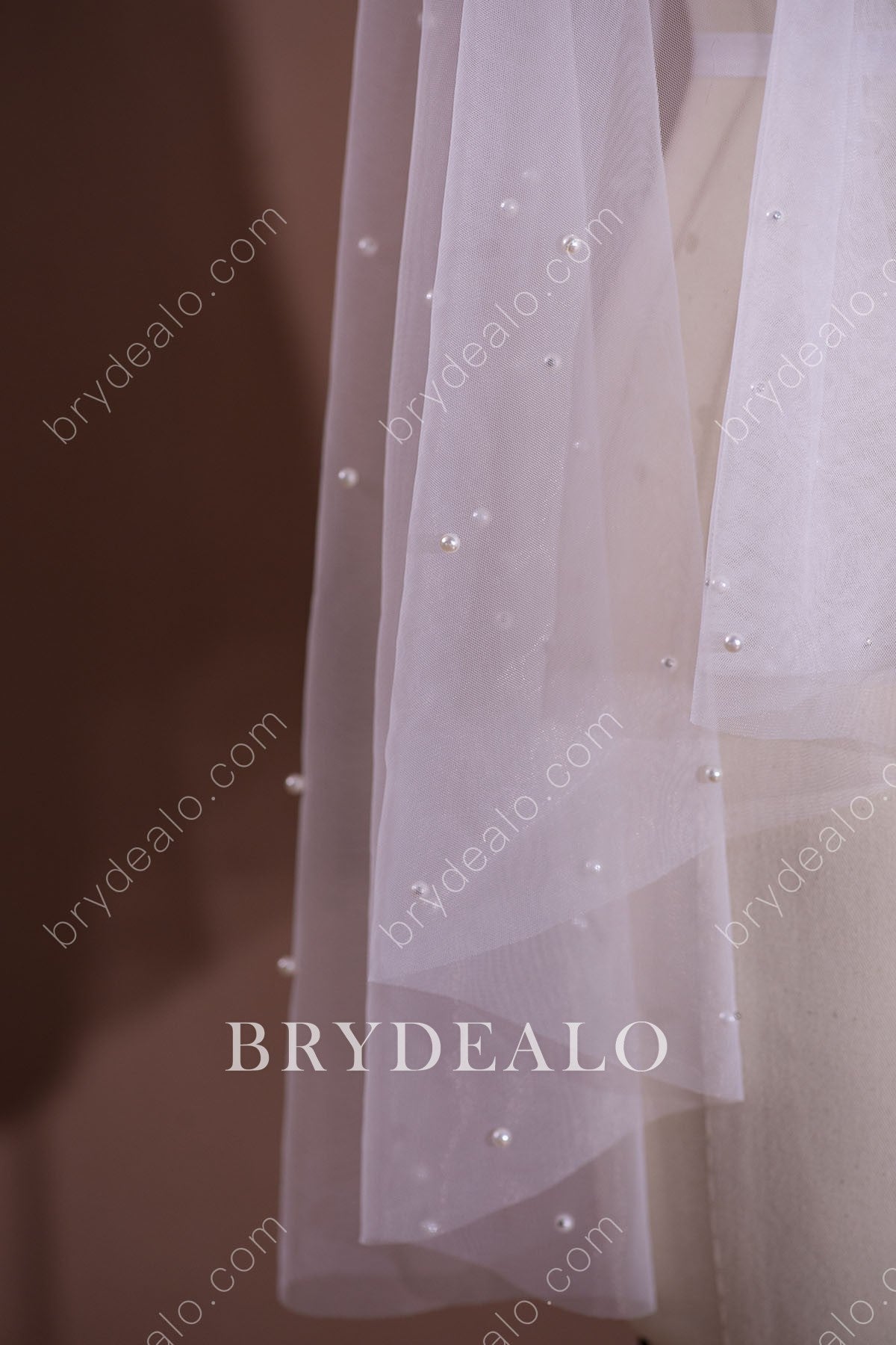 romantic pearls veil