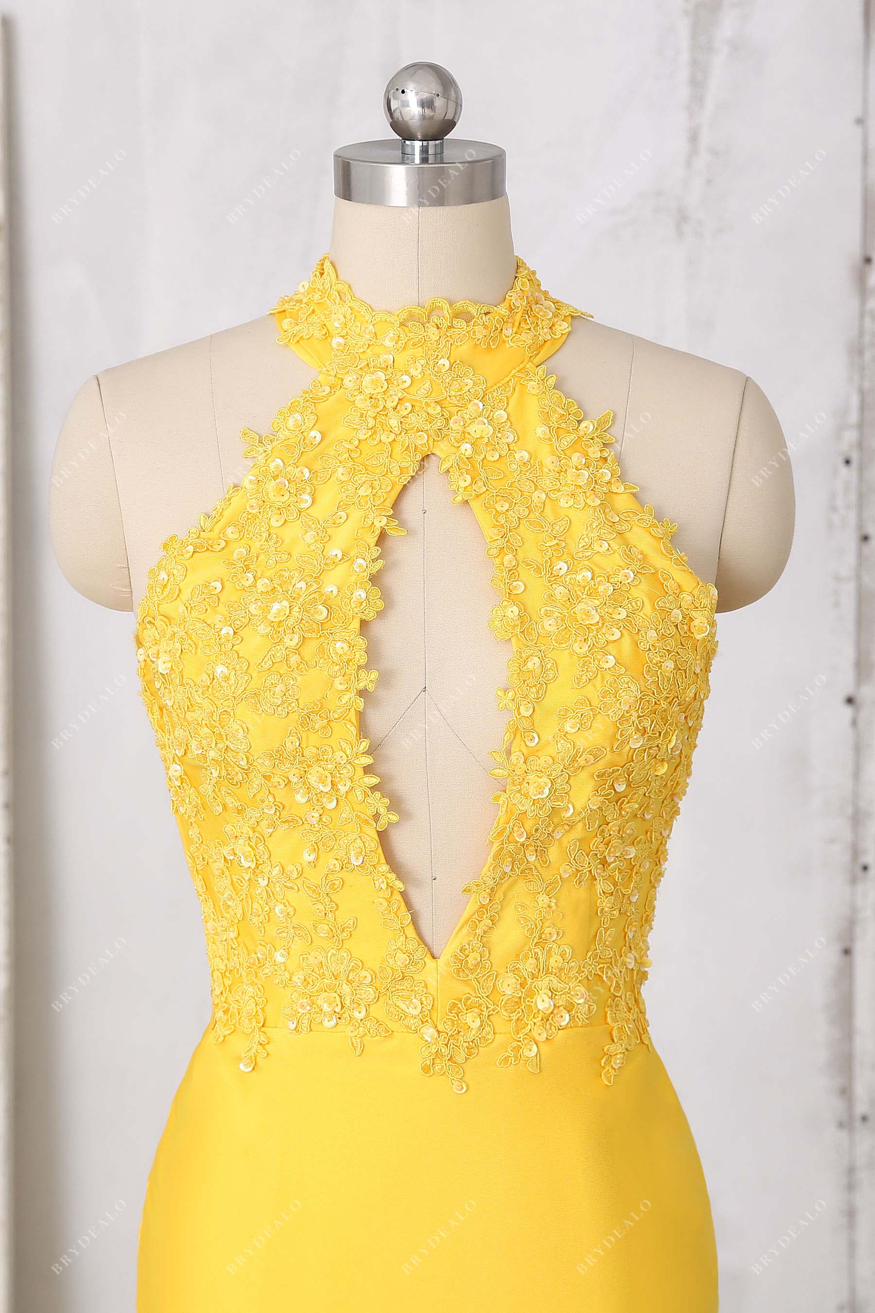 sexy keyhole lace halter prom gown
