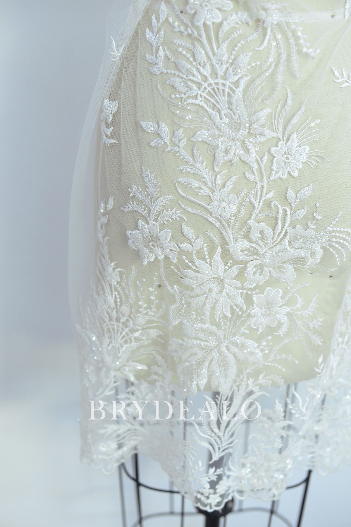Shimmery Flower Apparel Lace Fabric