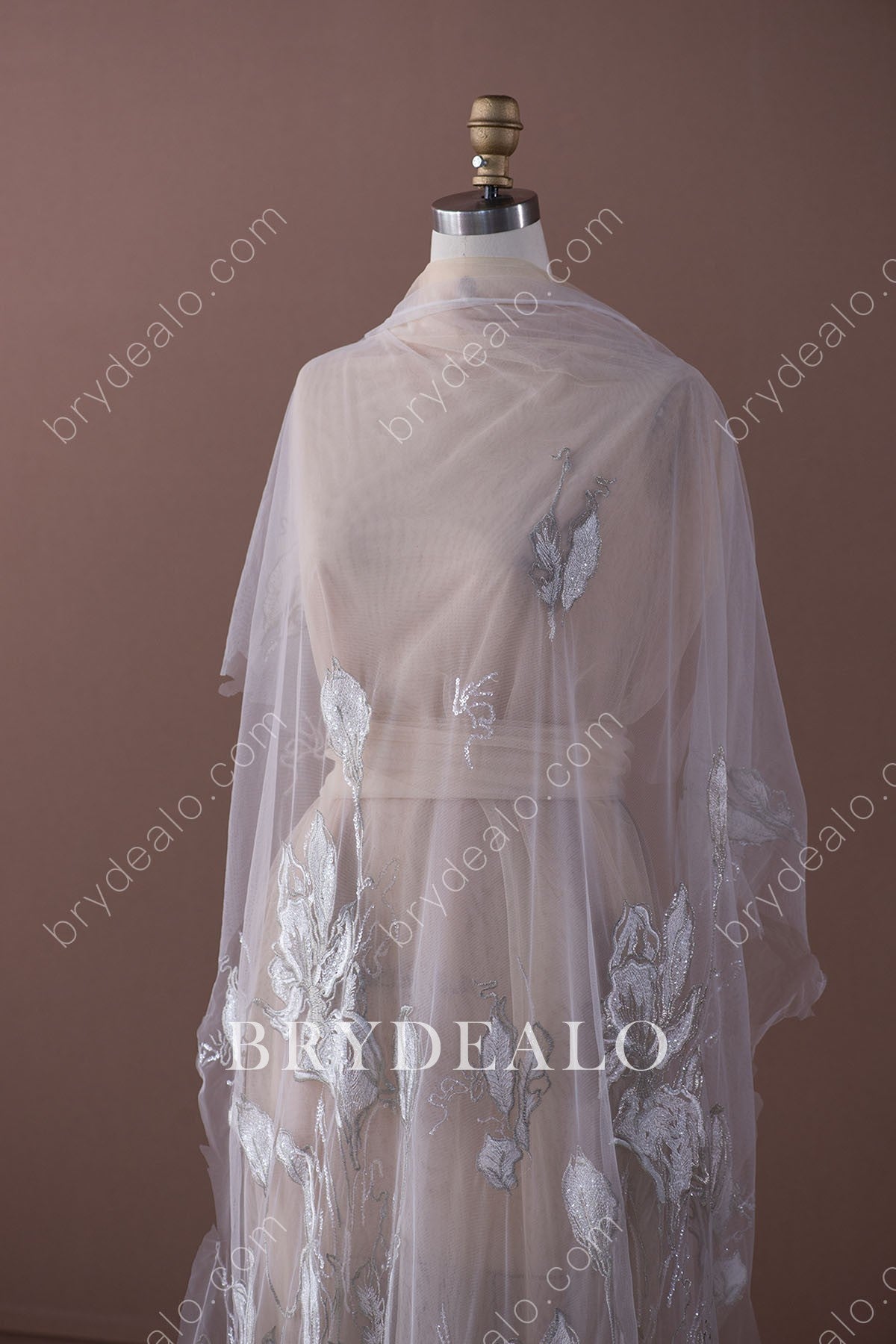 Wholesale Shimmery Large Leaf Glitter Bridal Lace Fabric
