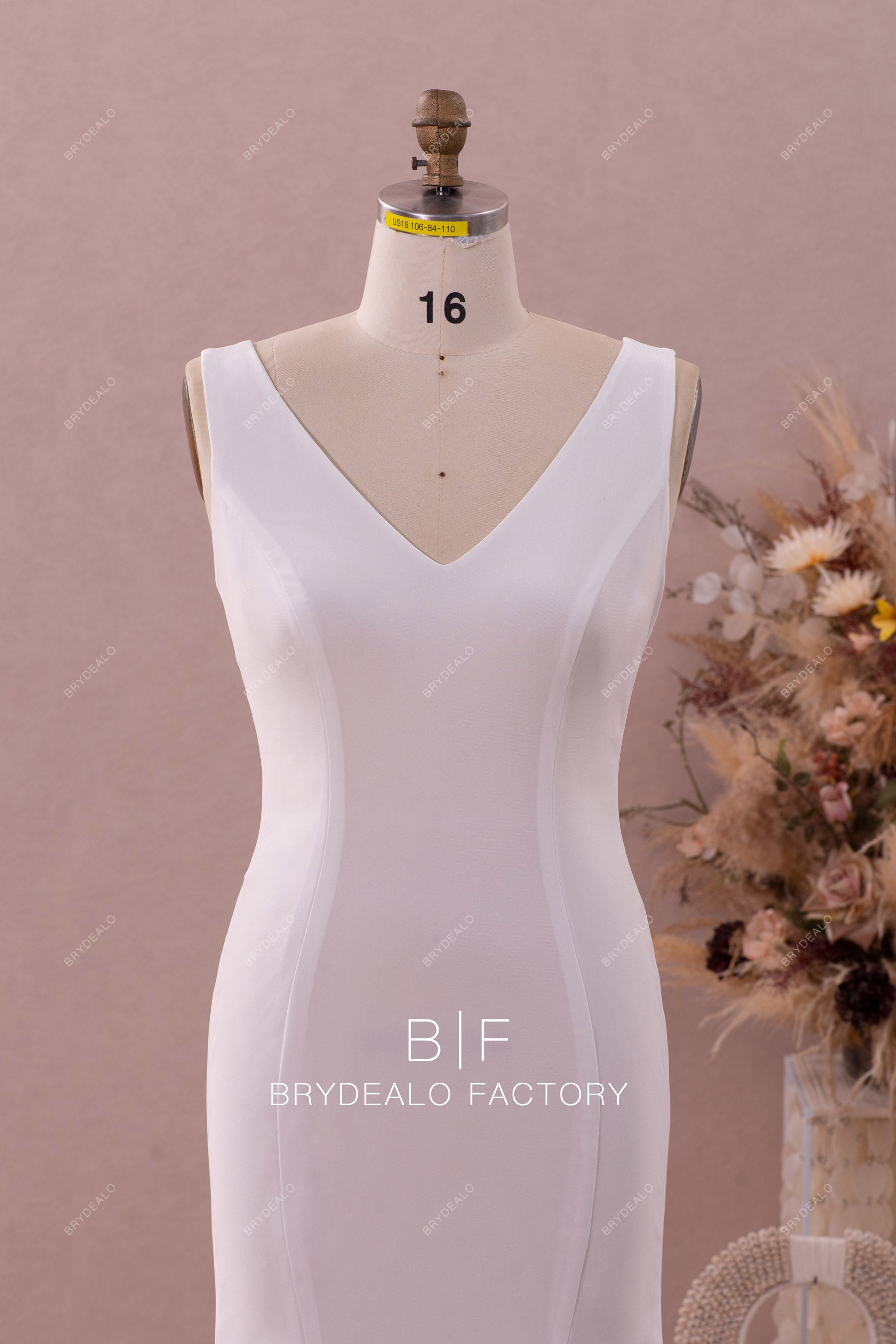 simple straps v-neck wedding dress