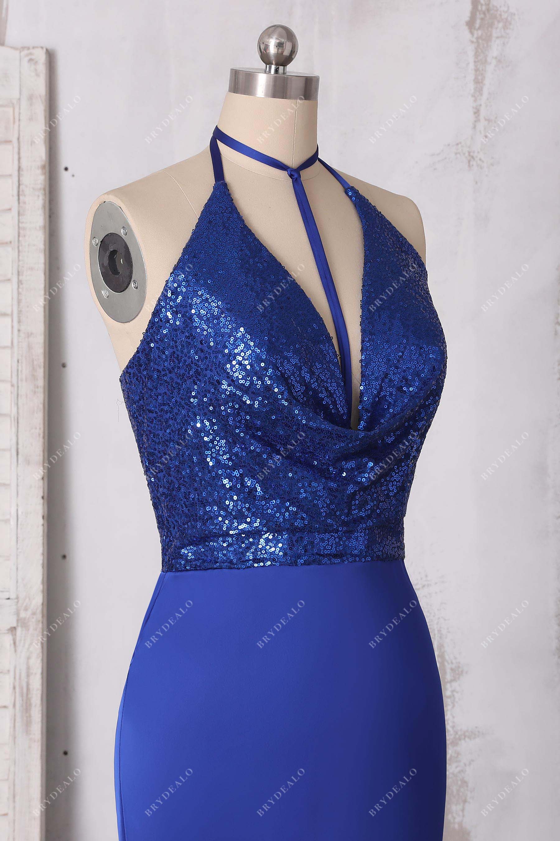 sleeveless halter thin straps prom dress