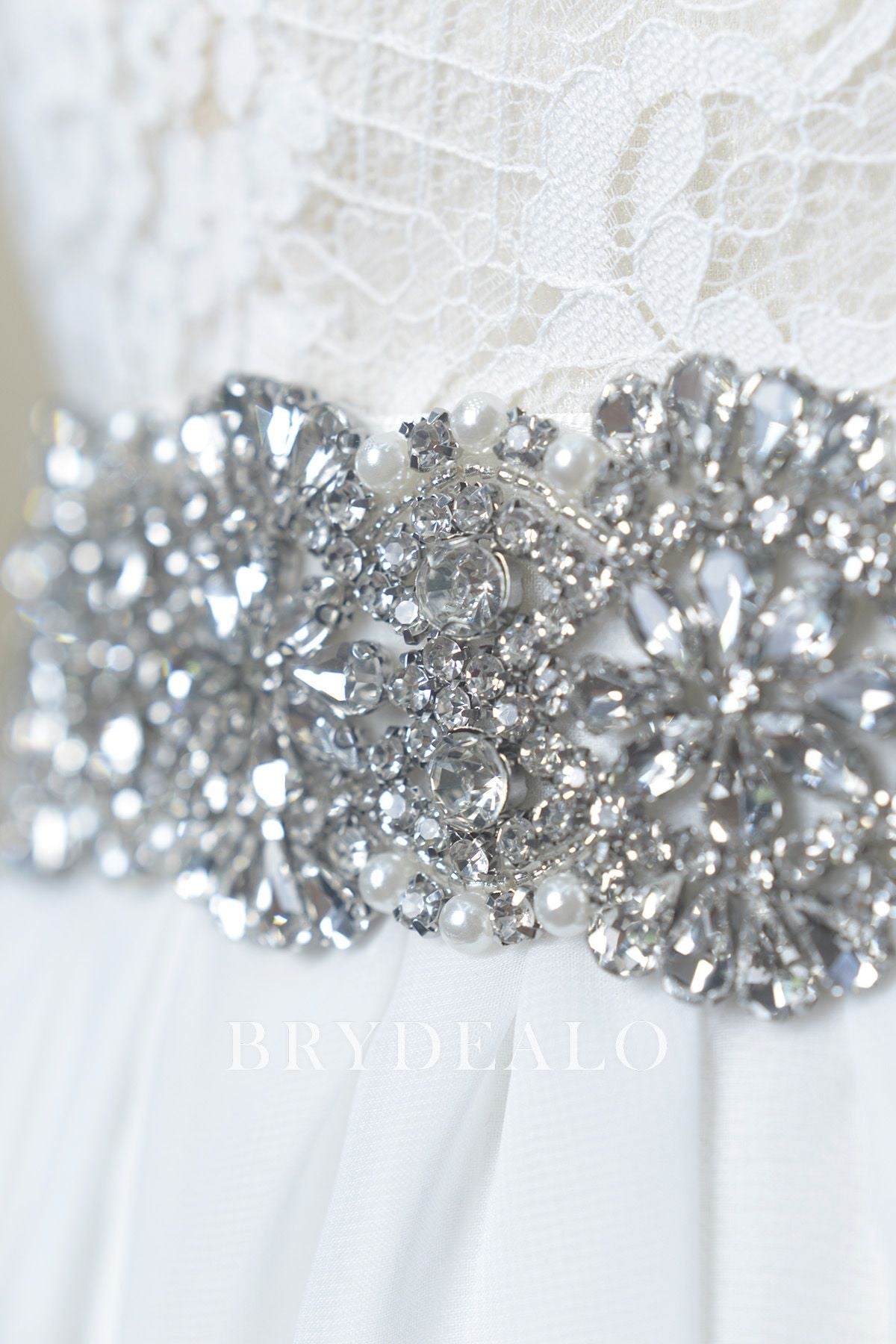 Sophisticated Crystals Pearls Bridal Sash for wholesale